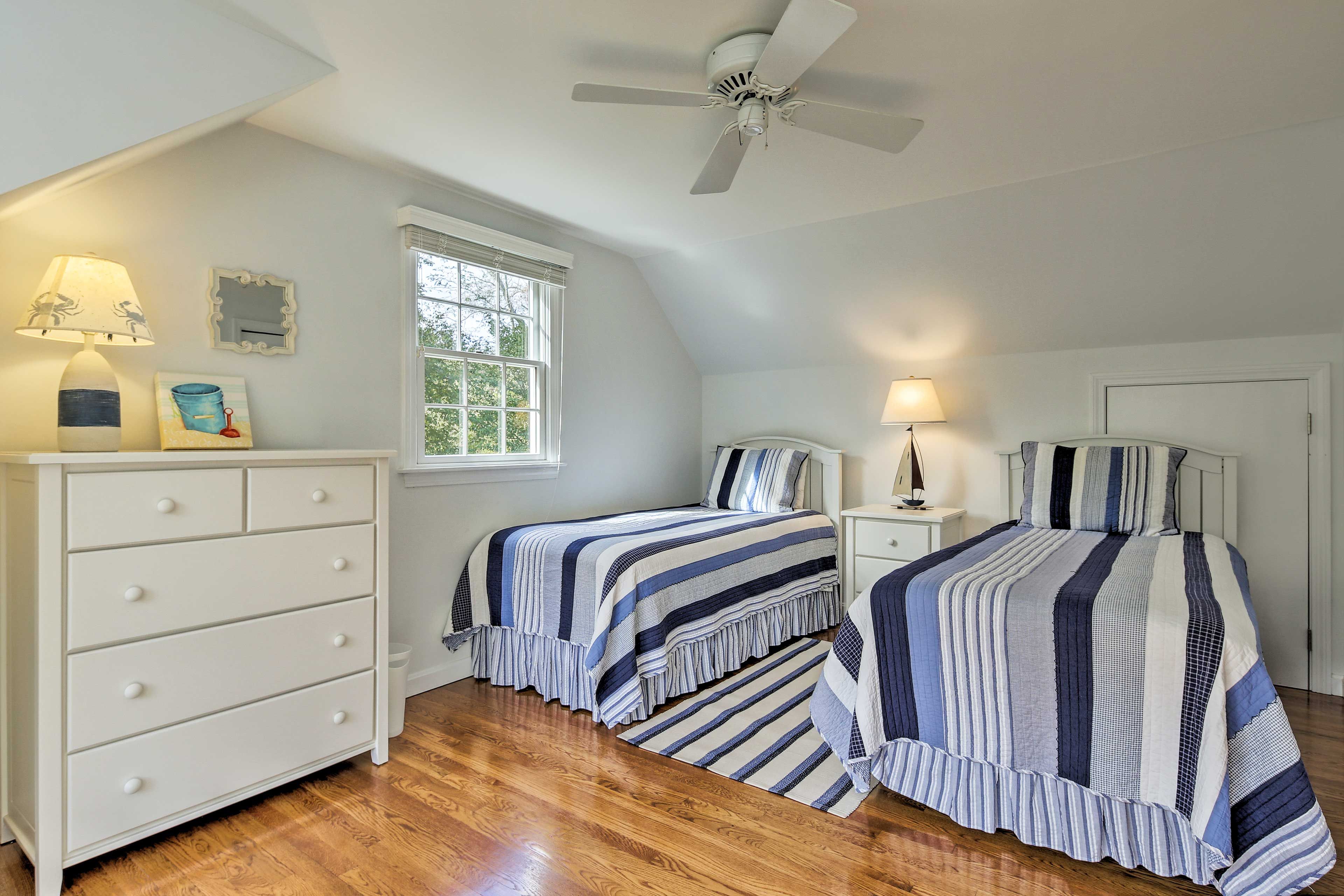 Bedroom 3 | 2 Twin Beds | 2nd Floor