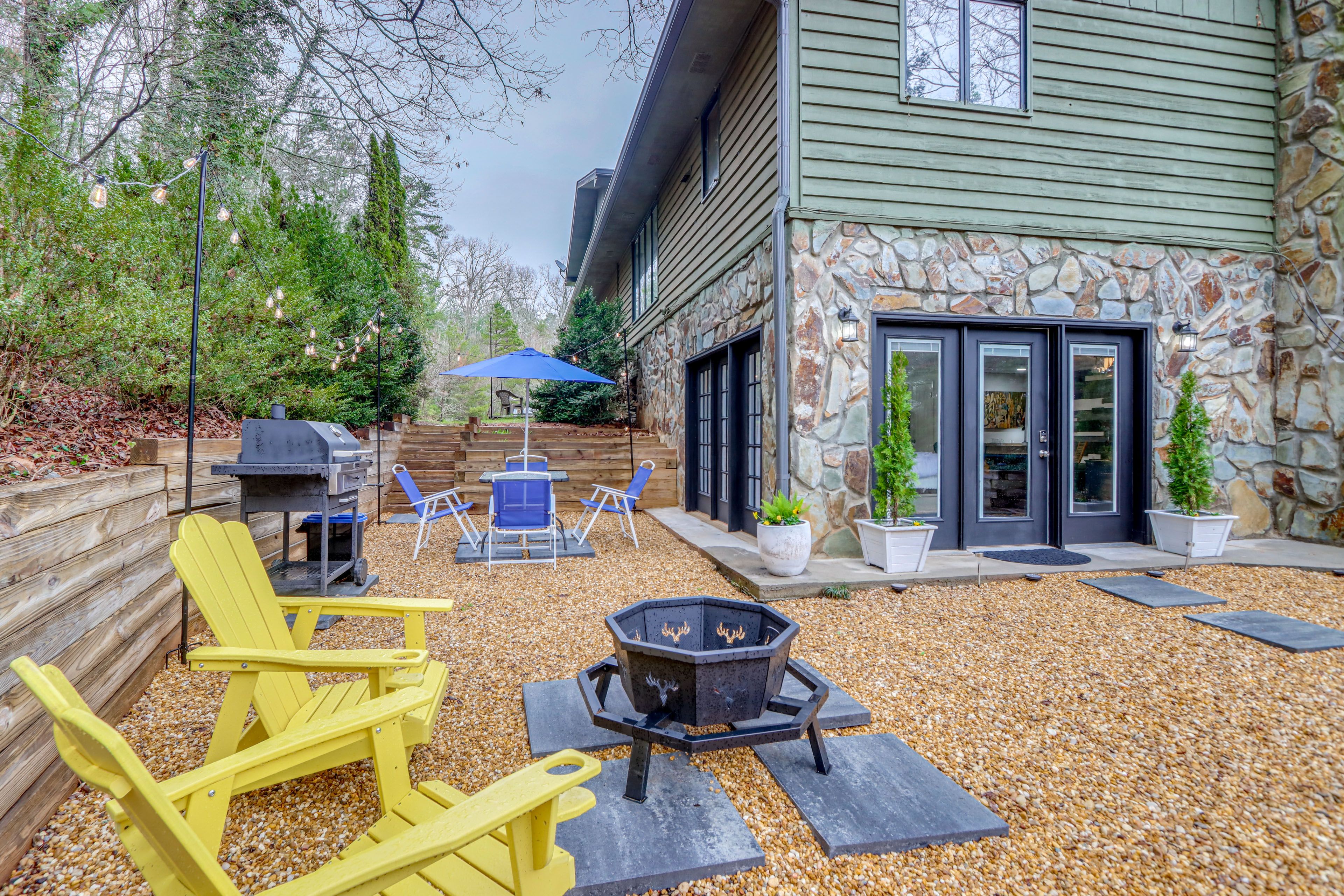 Mineral Bluff Vacation Rental | Studio | 1BA | 800 Sq Ft | Step-Free Access