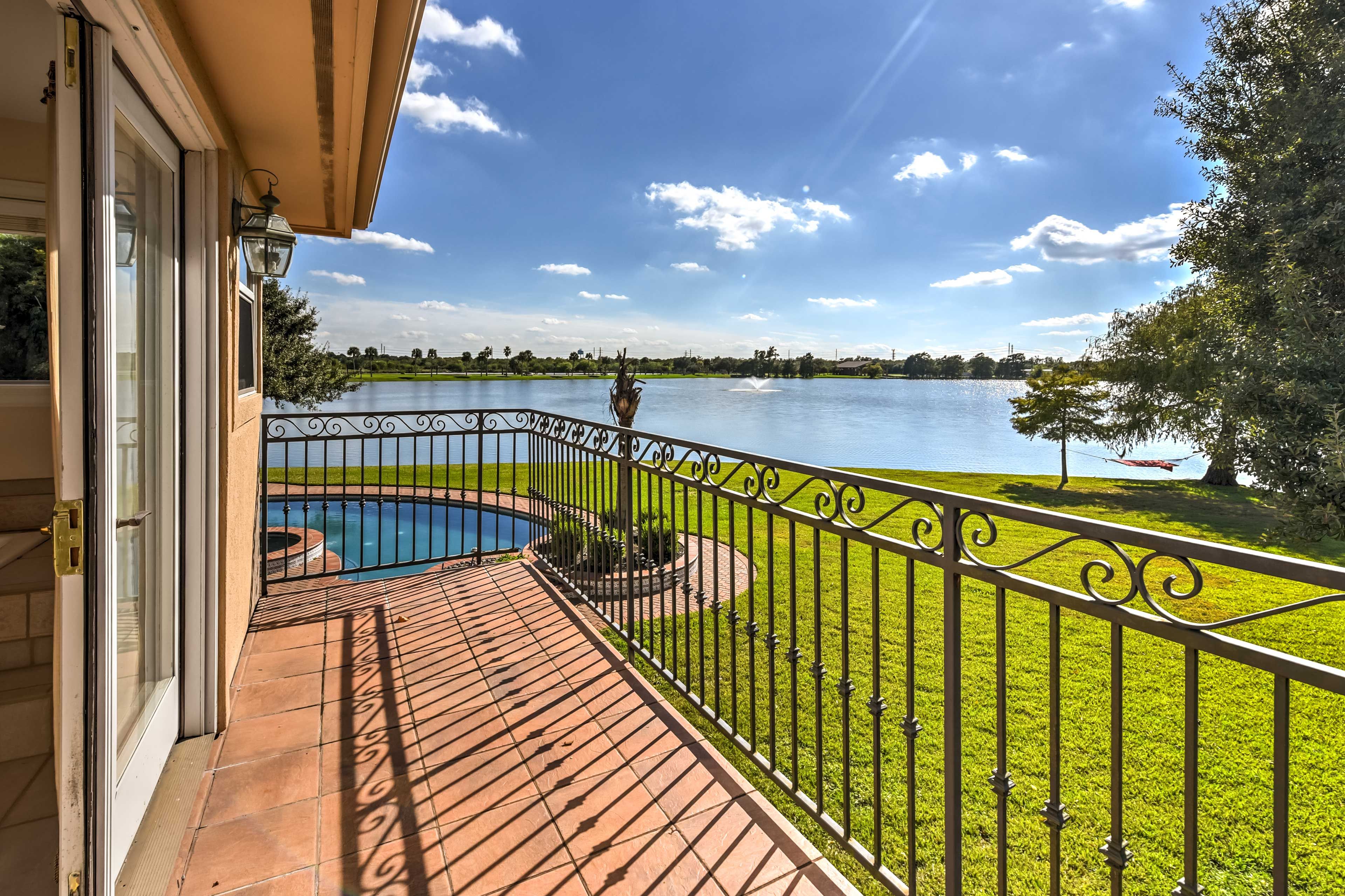 Private Balcony | Water Views