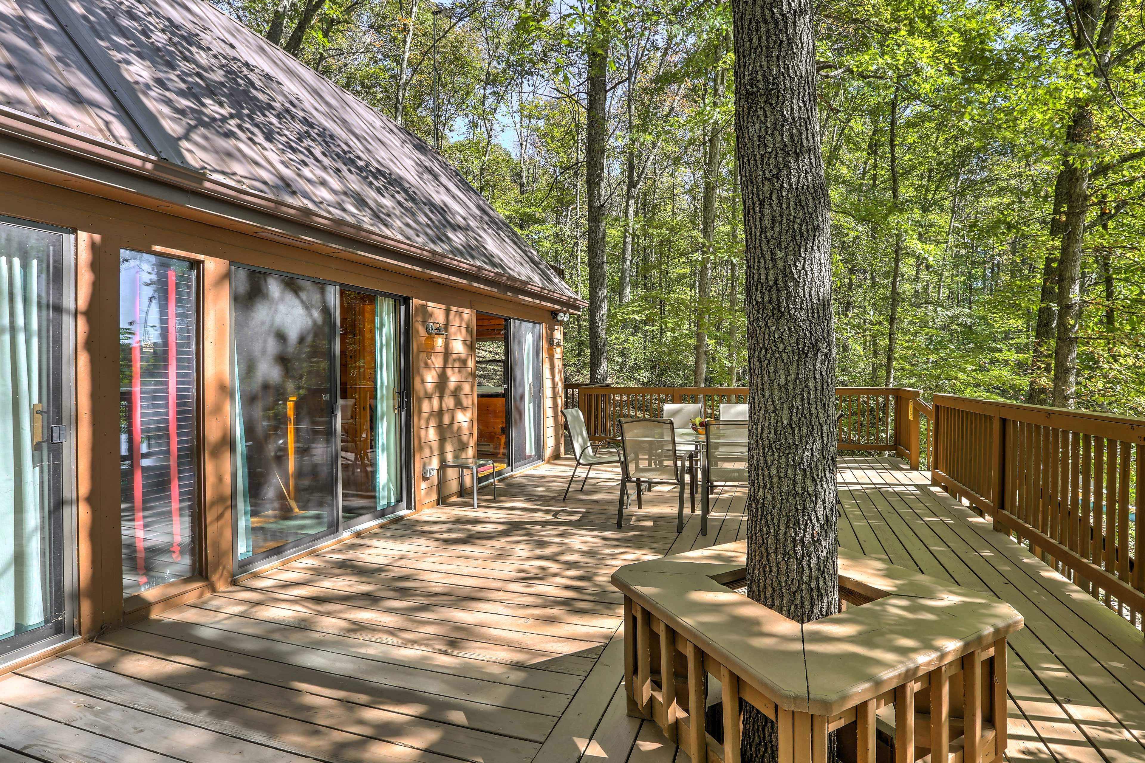 Lakefront Deck