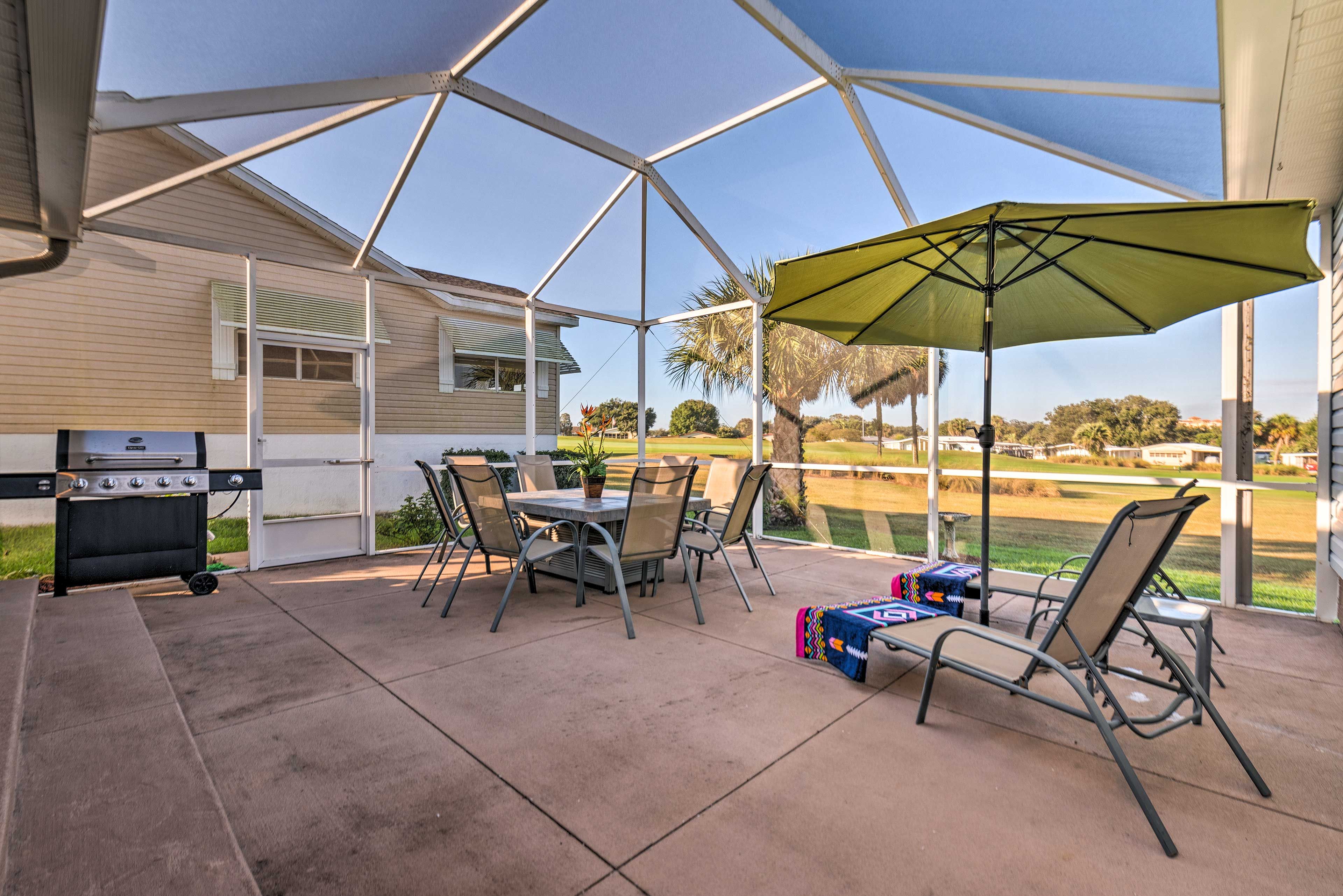 Outdoor Space | Screened-In Lanai w/ Gas Grill