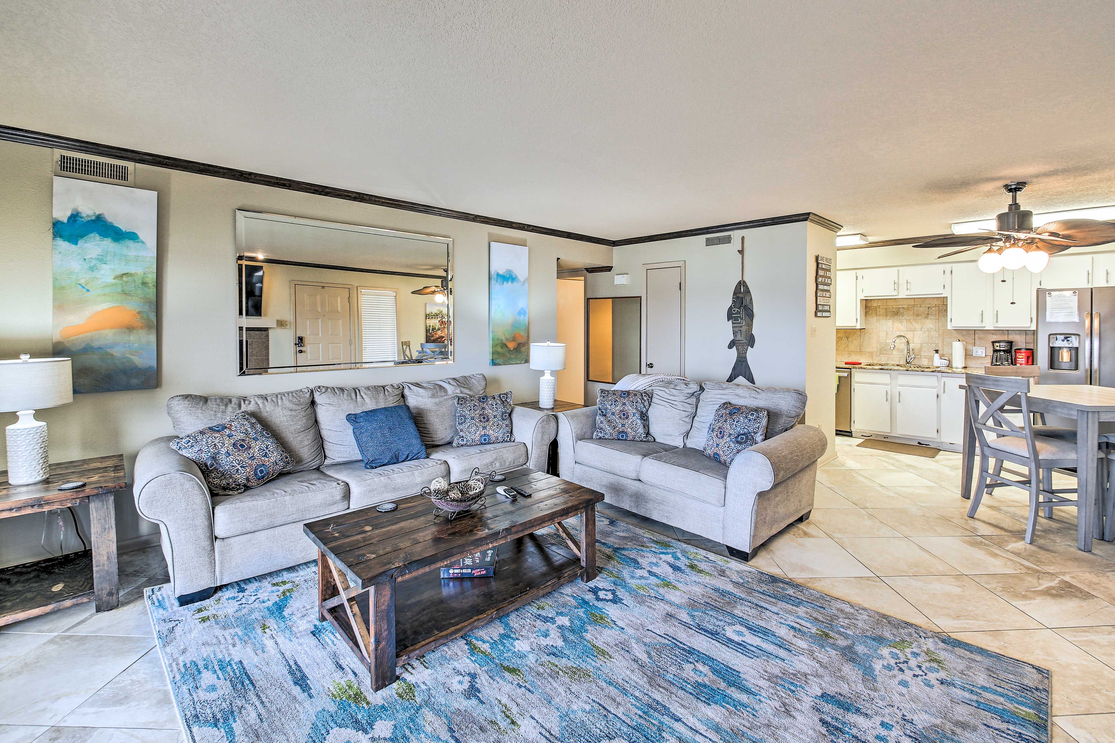 Hot Springs Vacation Rental | 2BR | 2BA | 1,100 Sq Ft | Stairs Required