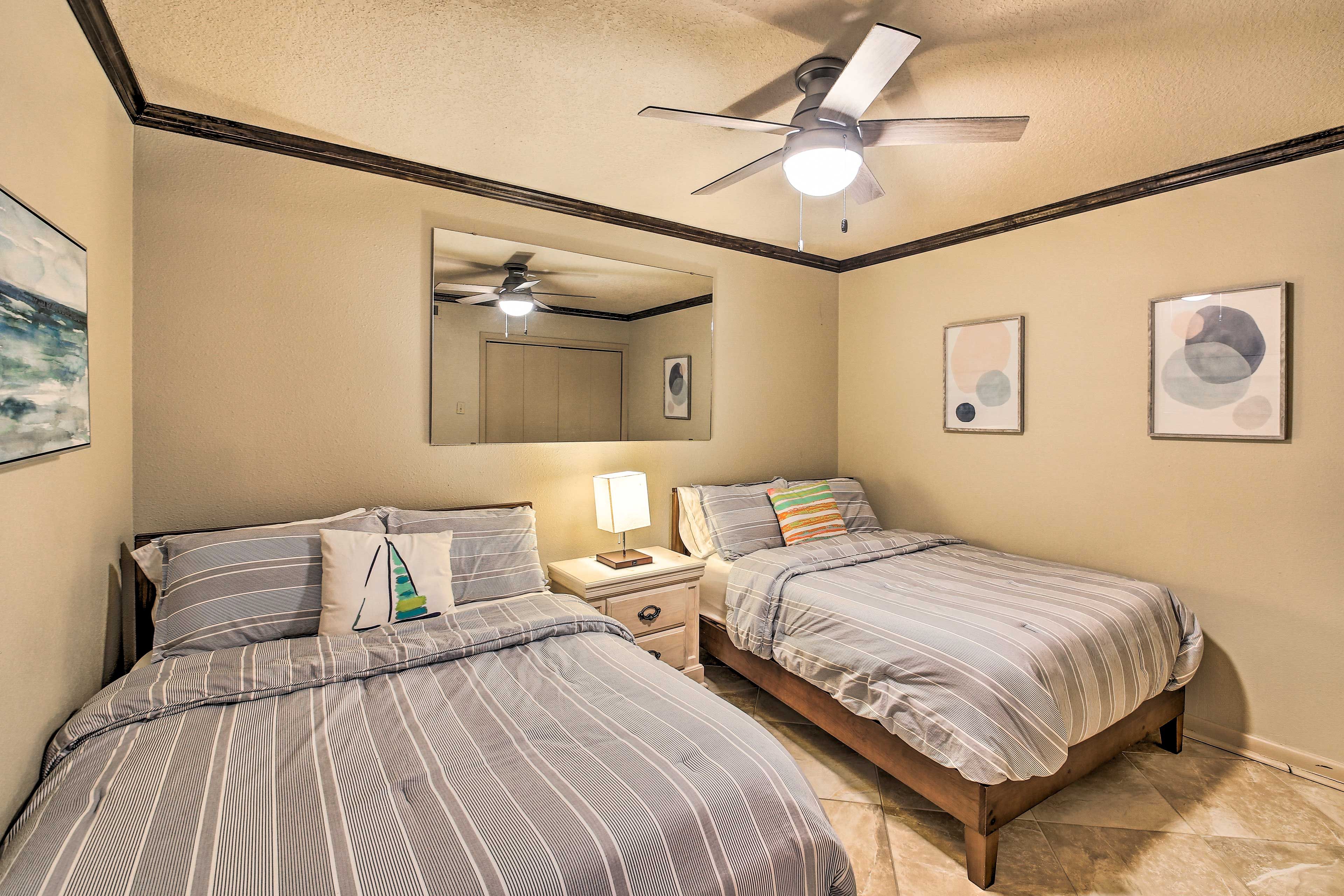 Bedroom 2 | 2 Full Beds