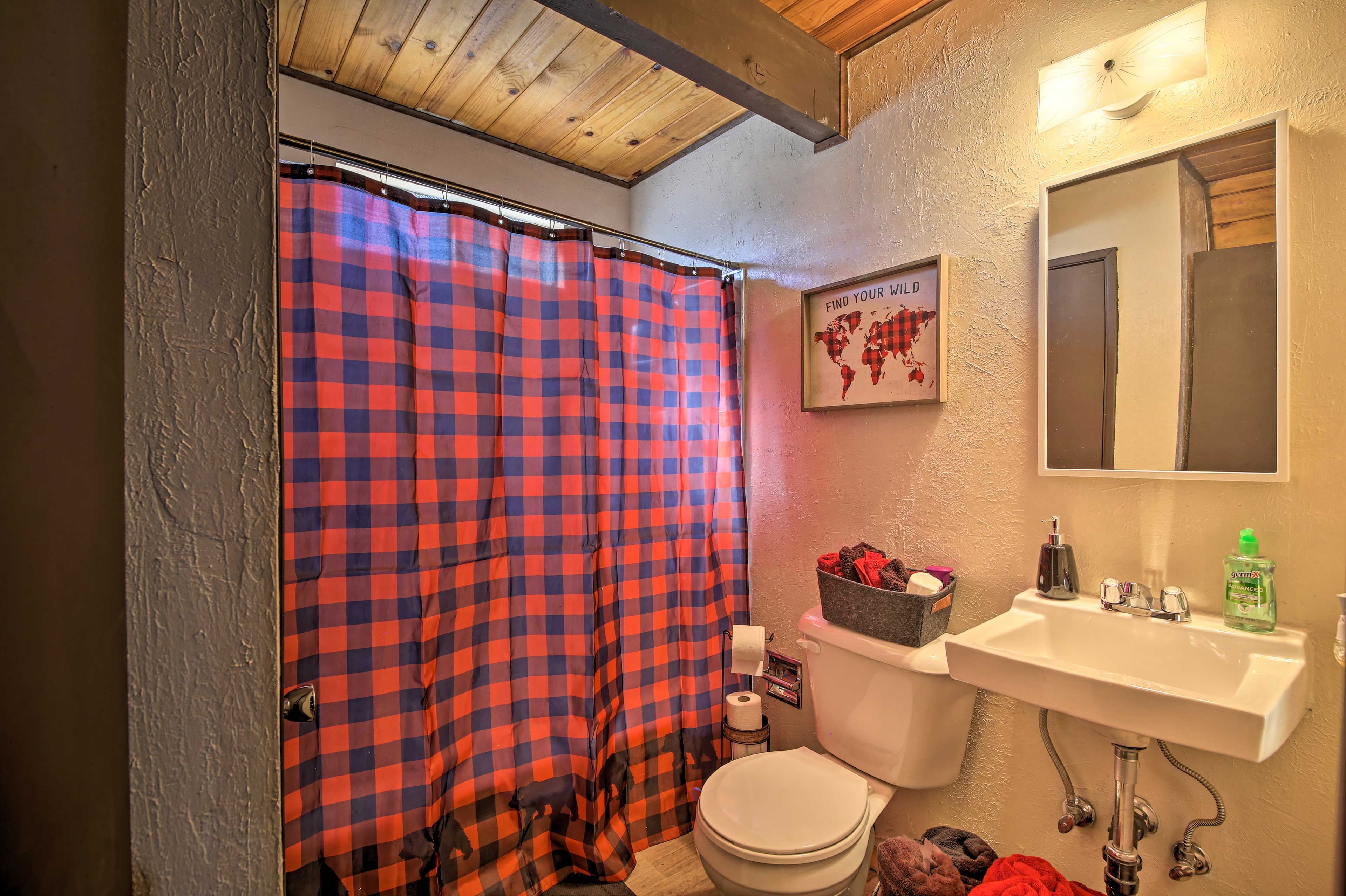 Bathroom | Towels/Linens