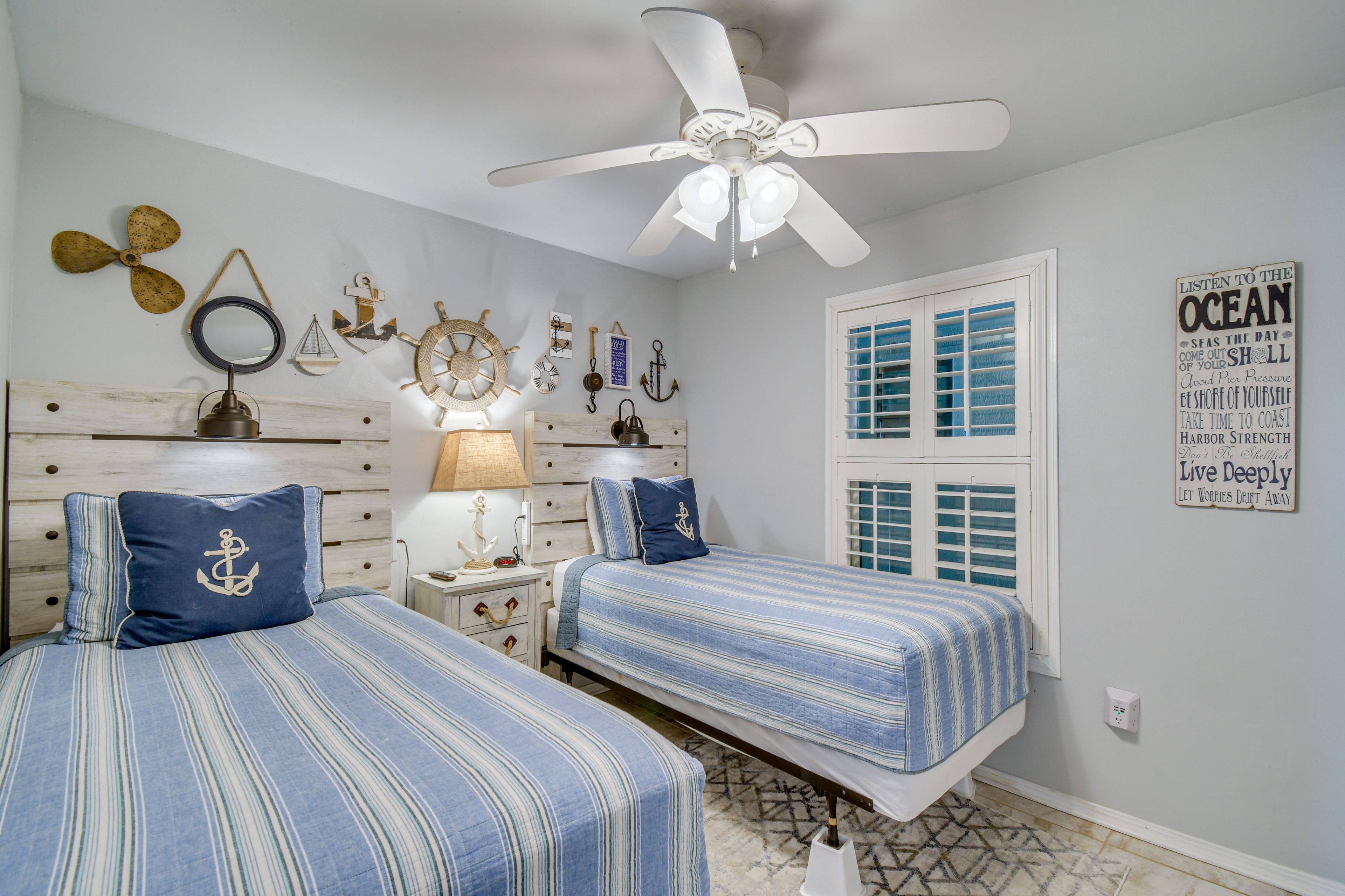 Bedroom 3 | 2 Twin Beds