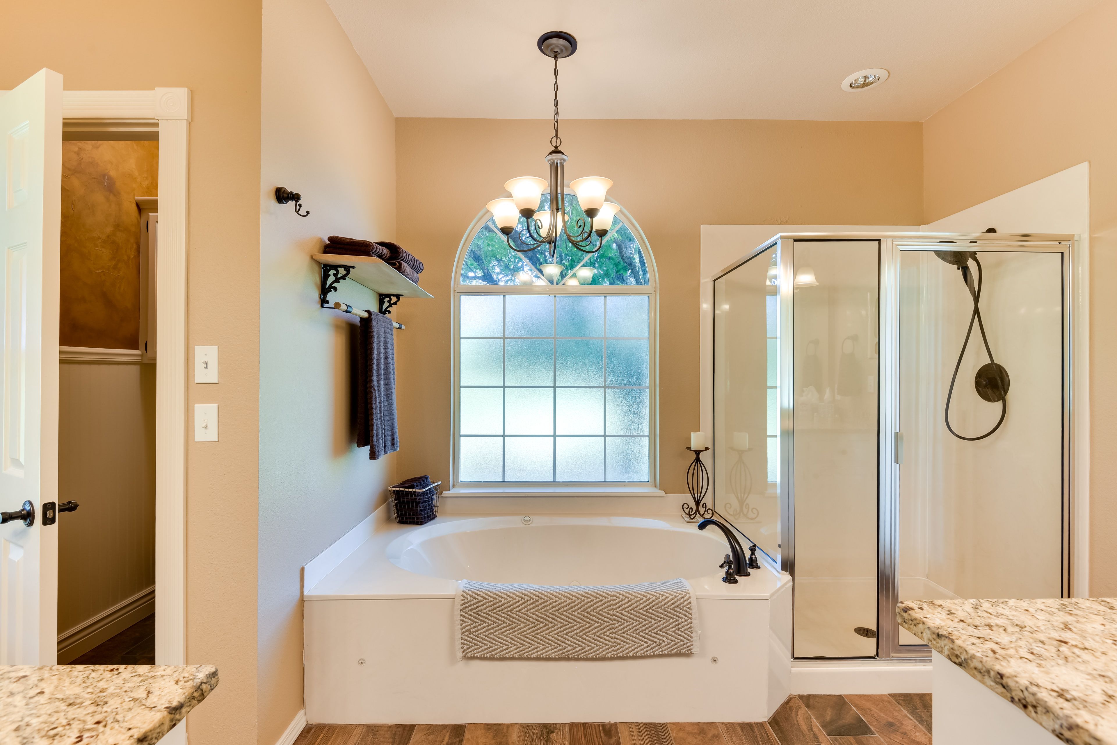 En-Suite Bathroom | Complimentary Toiletries
