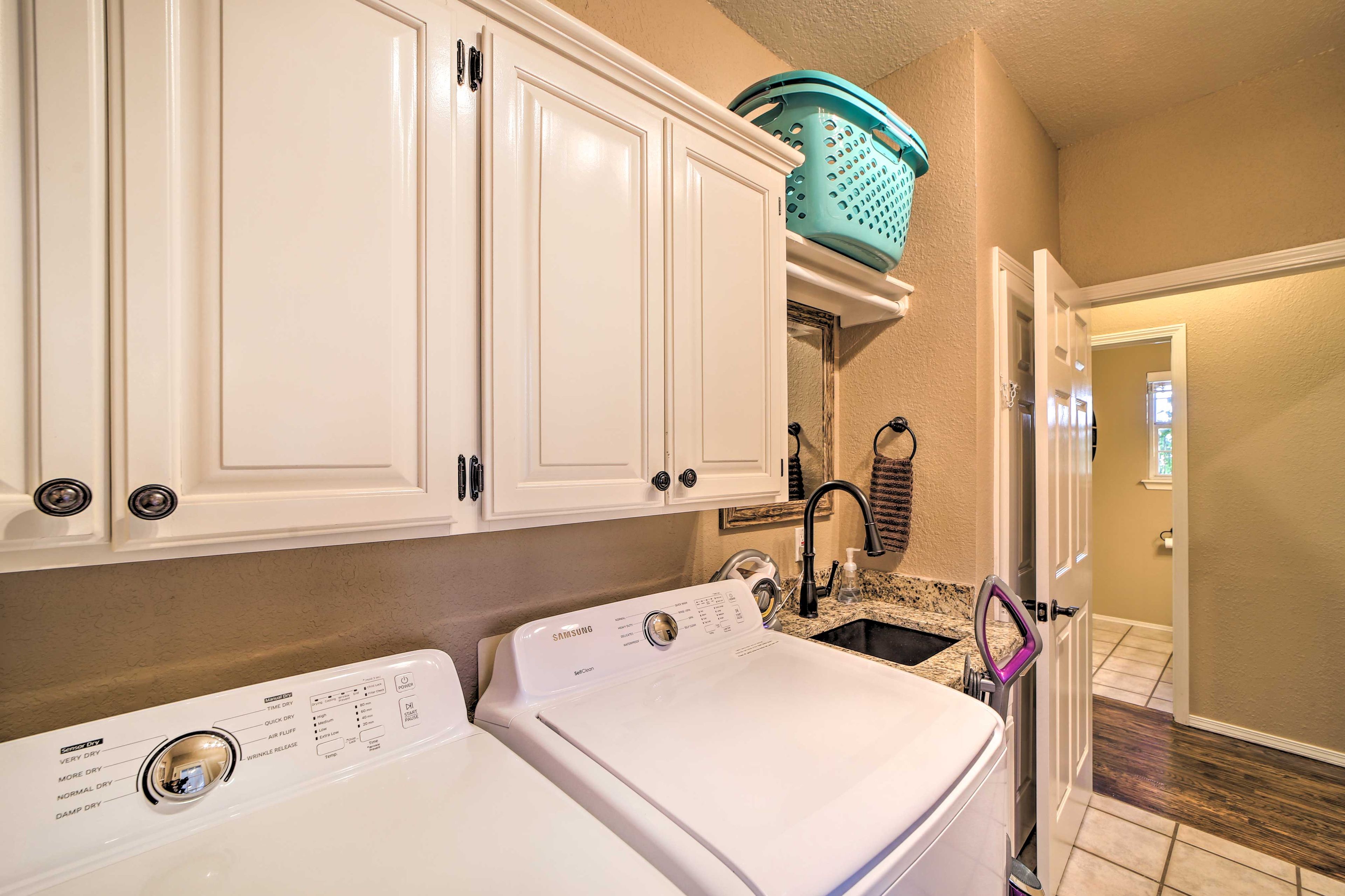 Washer & Dryer