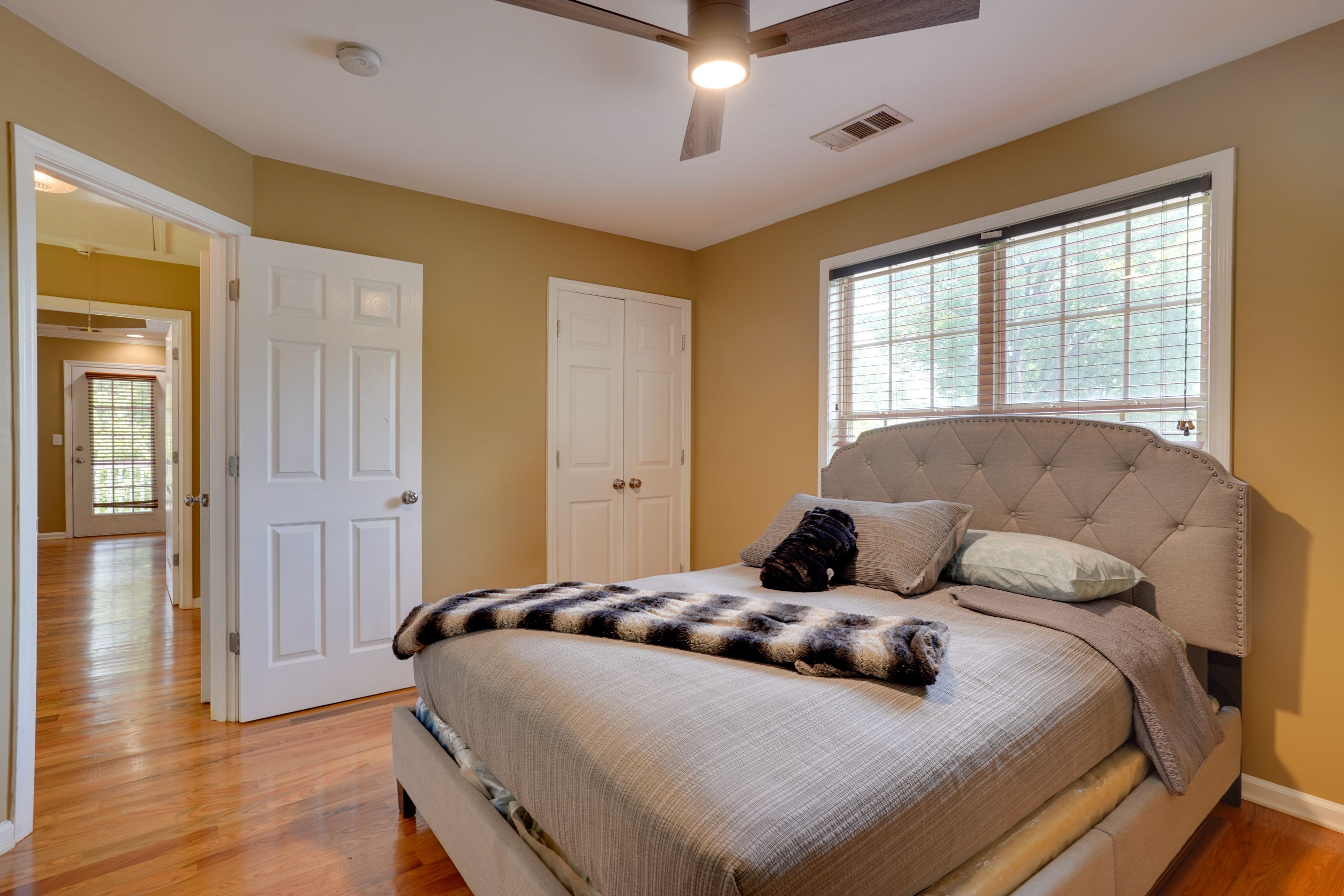 Bedroom 2 | Queen Bed | 2nd Floor
