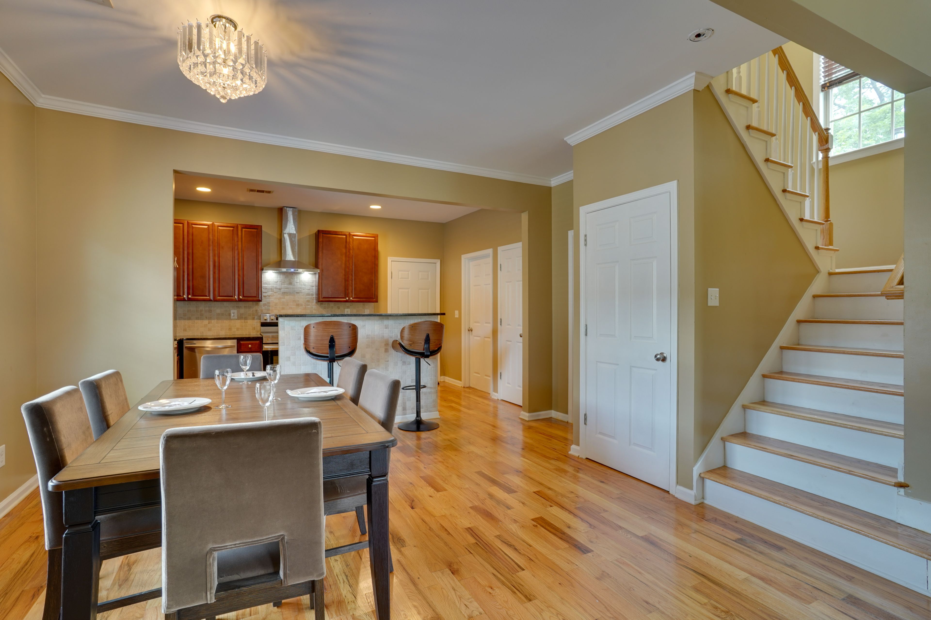 Dining Area | 1st Floor