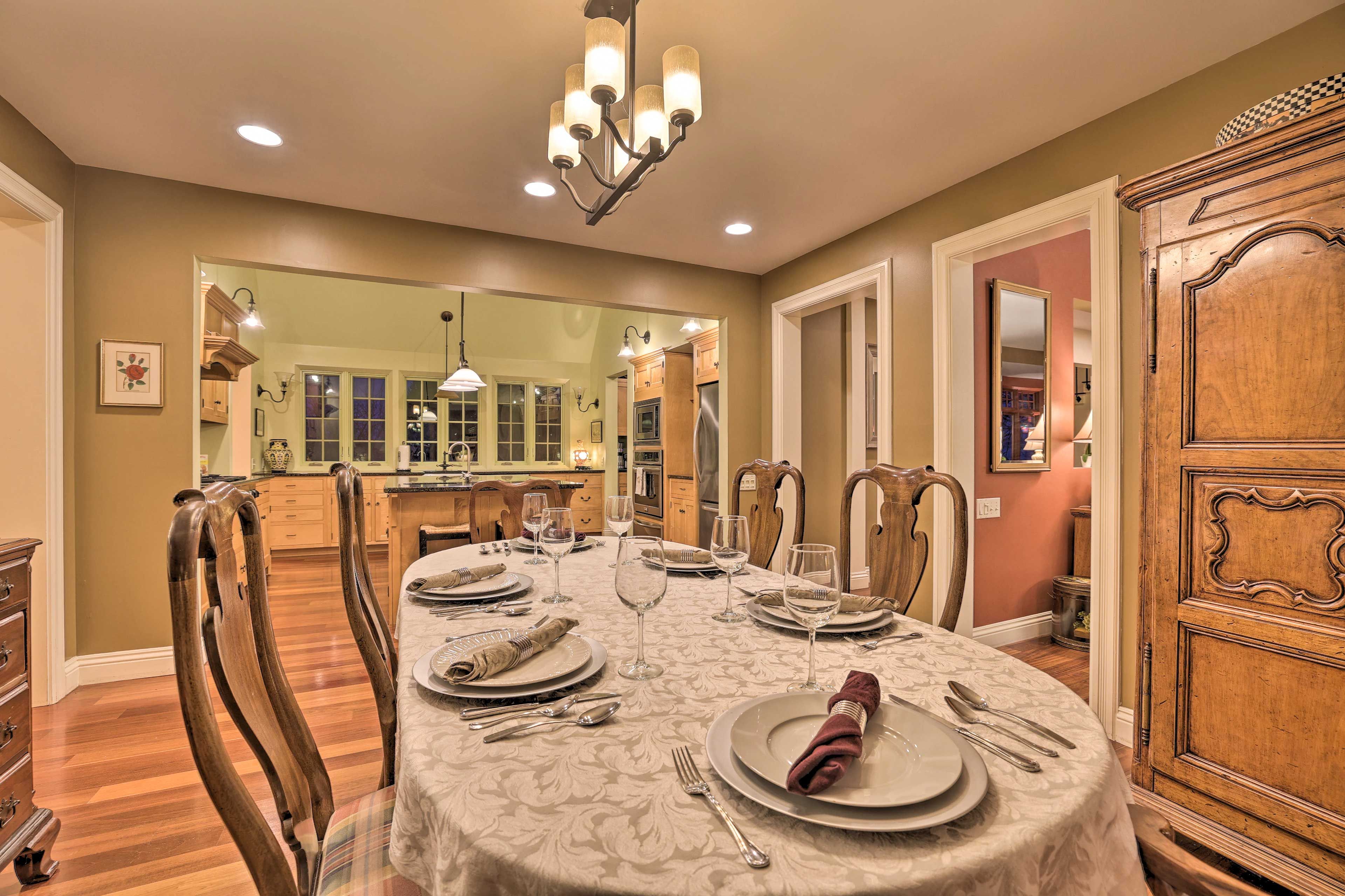 Large Dining Area | Dishware & Flatware
