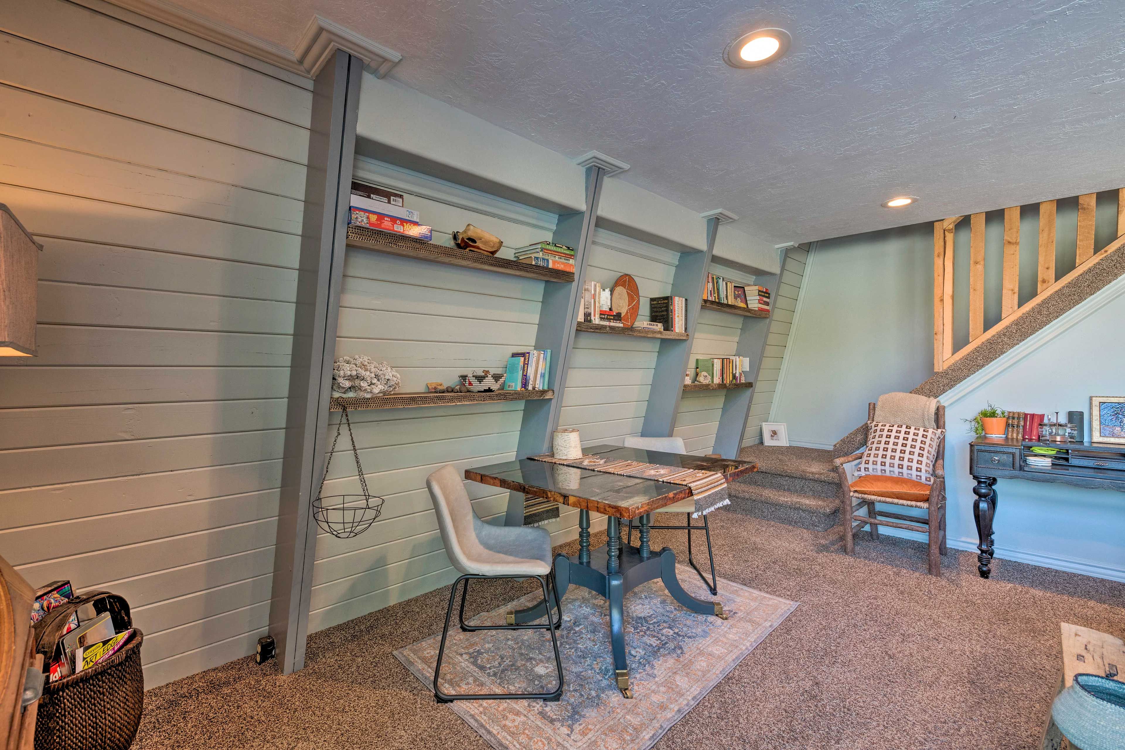 Additional Dining Area