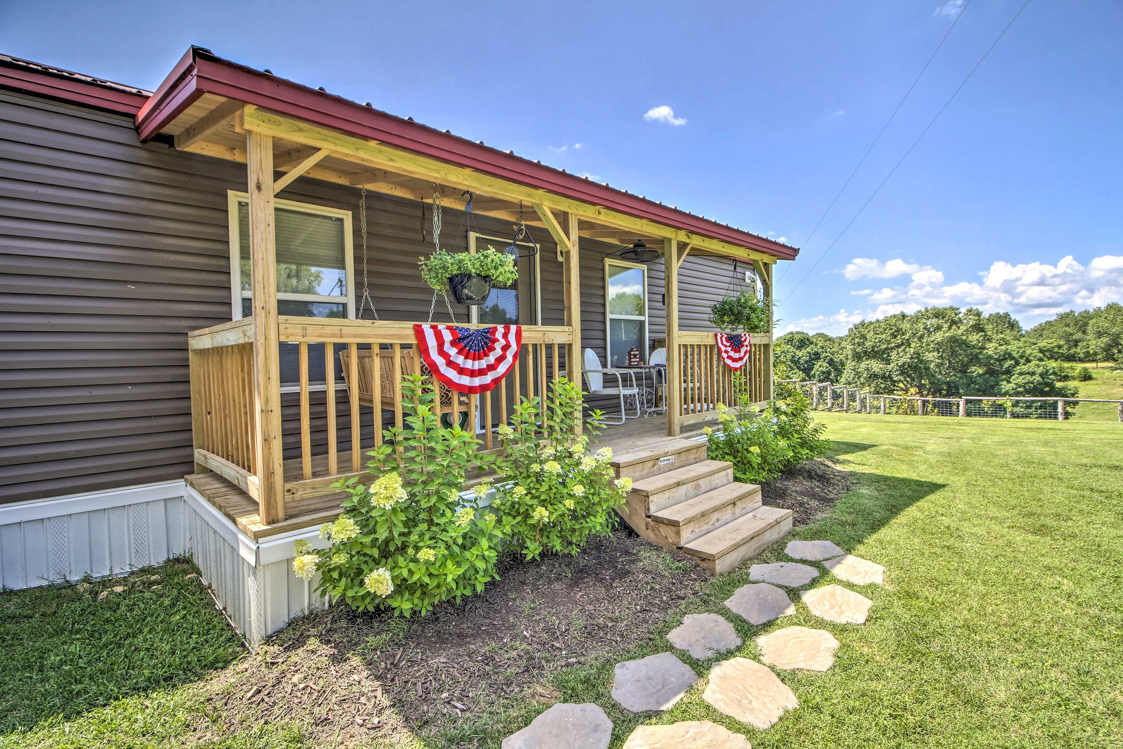 Cabin Exterior | Parking | Driveway (3 Vehicles) | Boat Parking Allowed On-Site