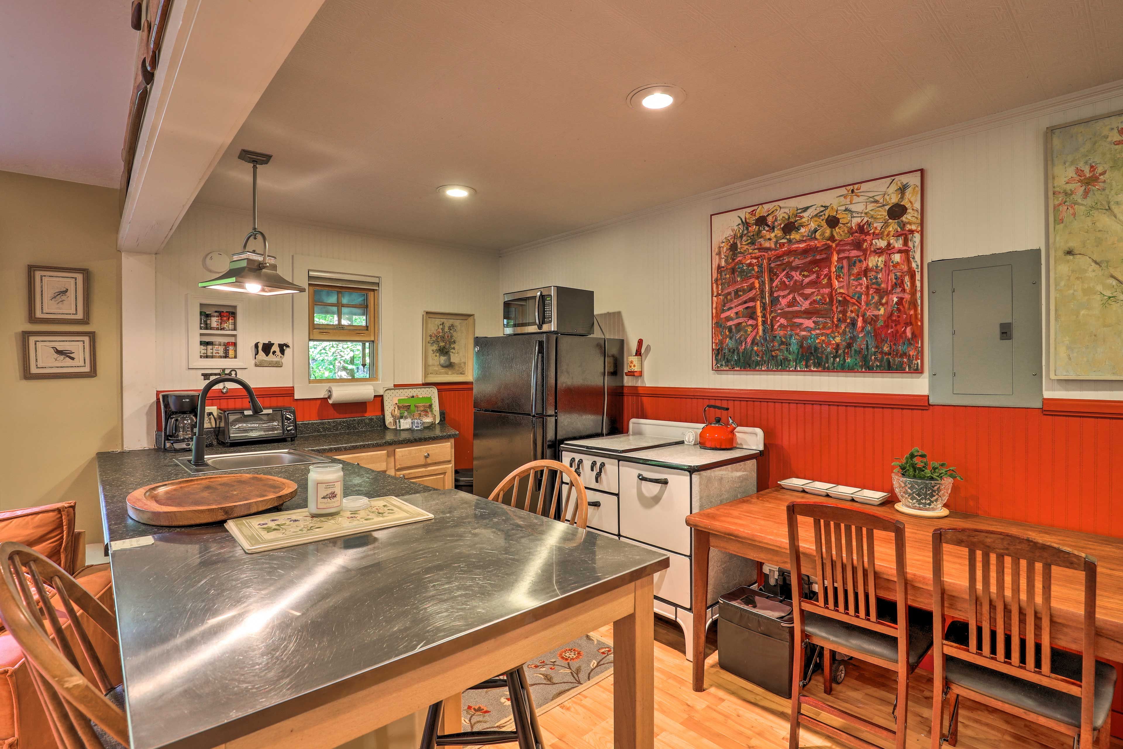 Kitchen | Well-Equipped