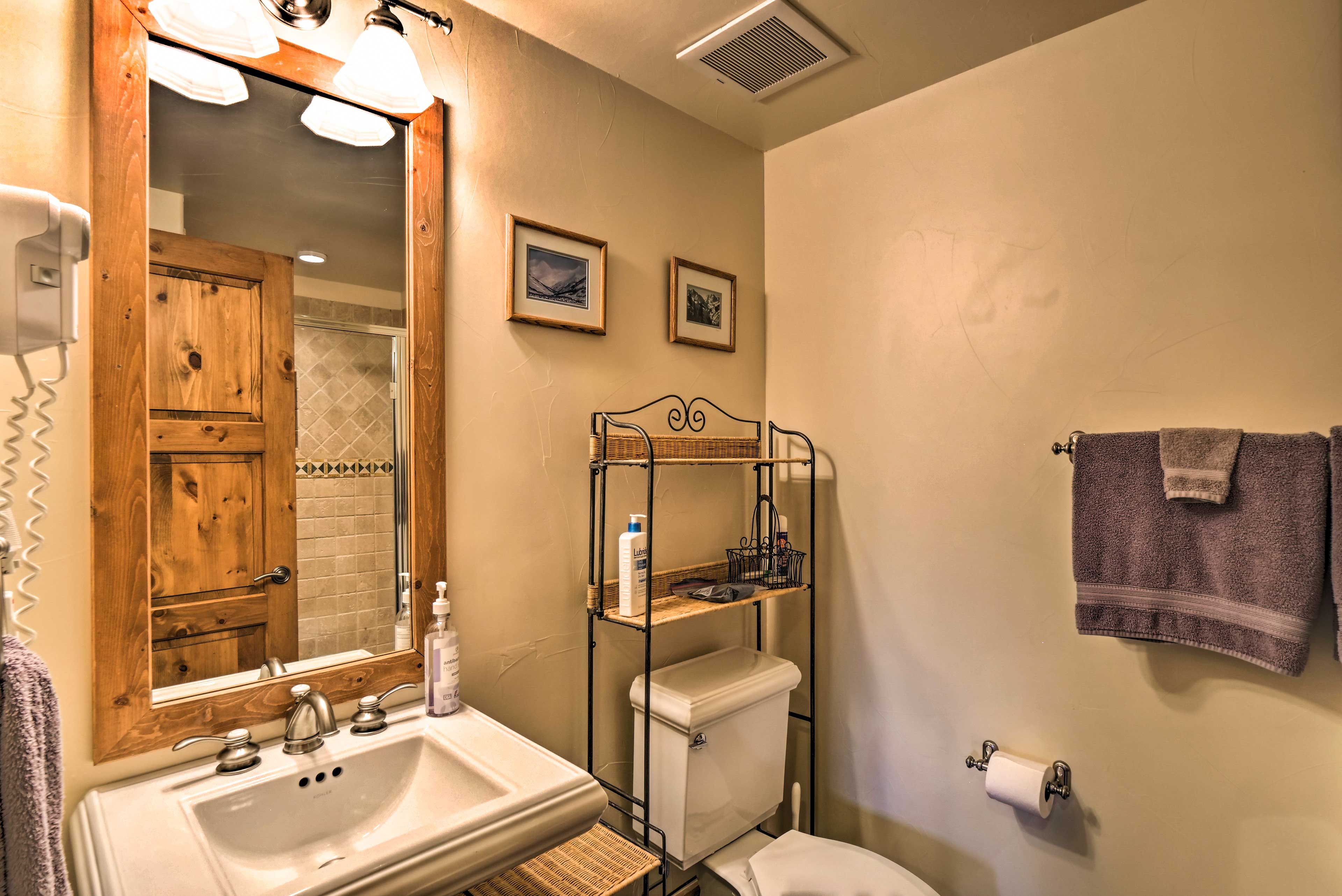 Full Bathroom