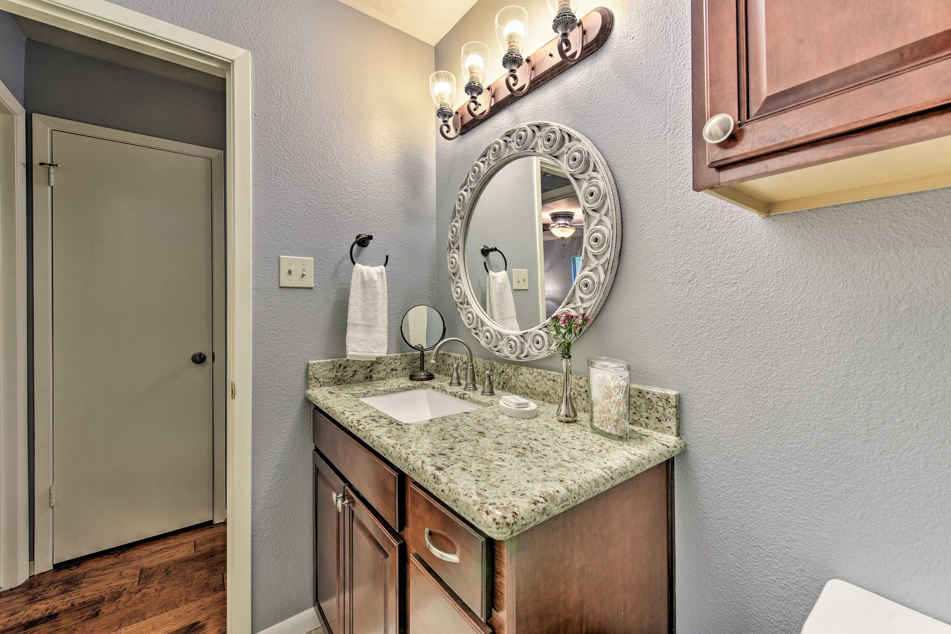 Full Bathroom