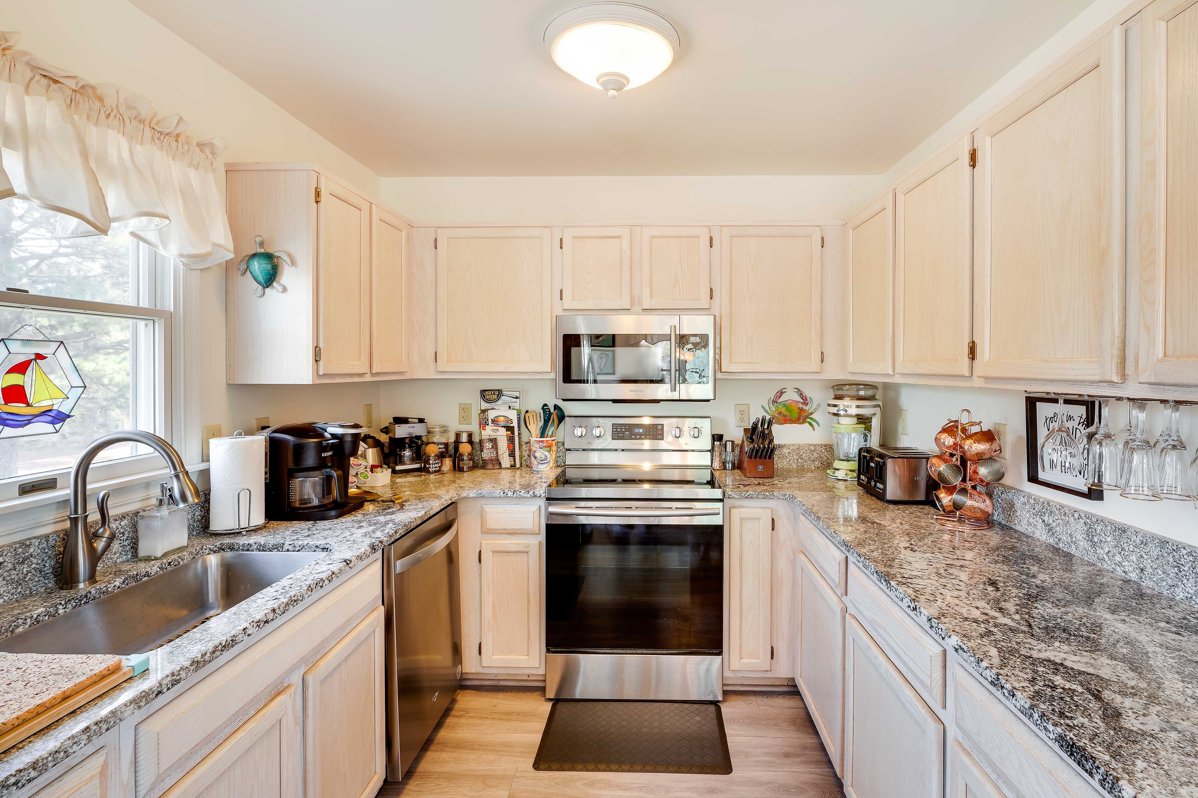 Fully Equipped Kitchen | Keurig Coffee Maker