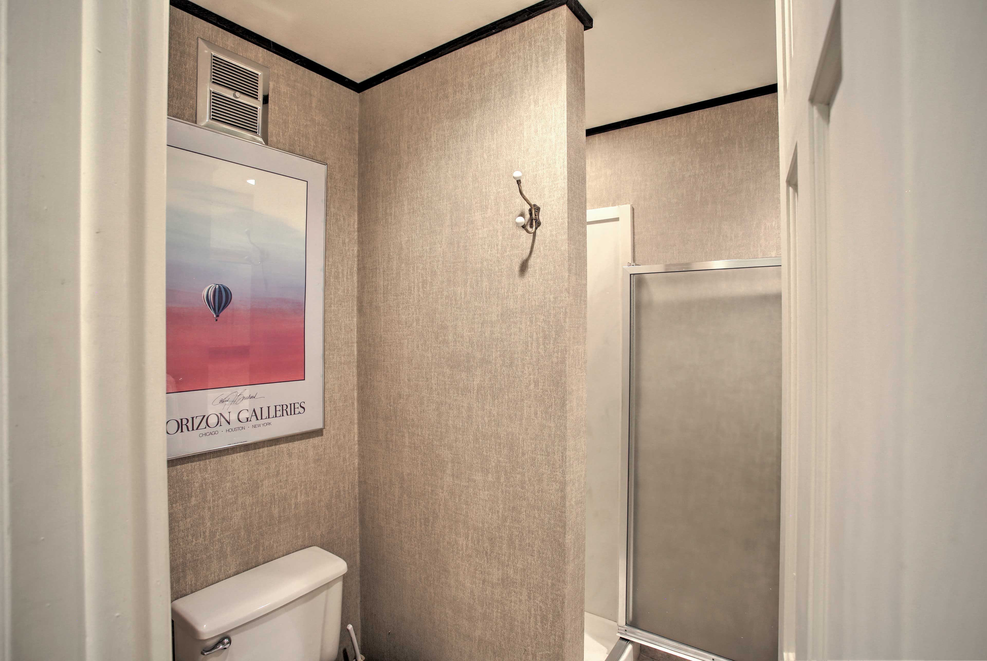 Full Bathroom