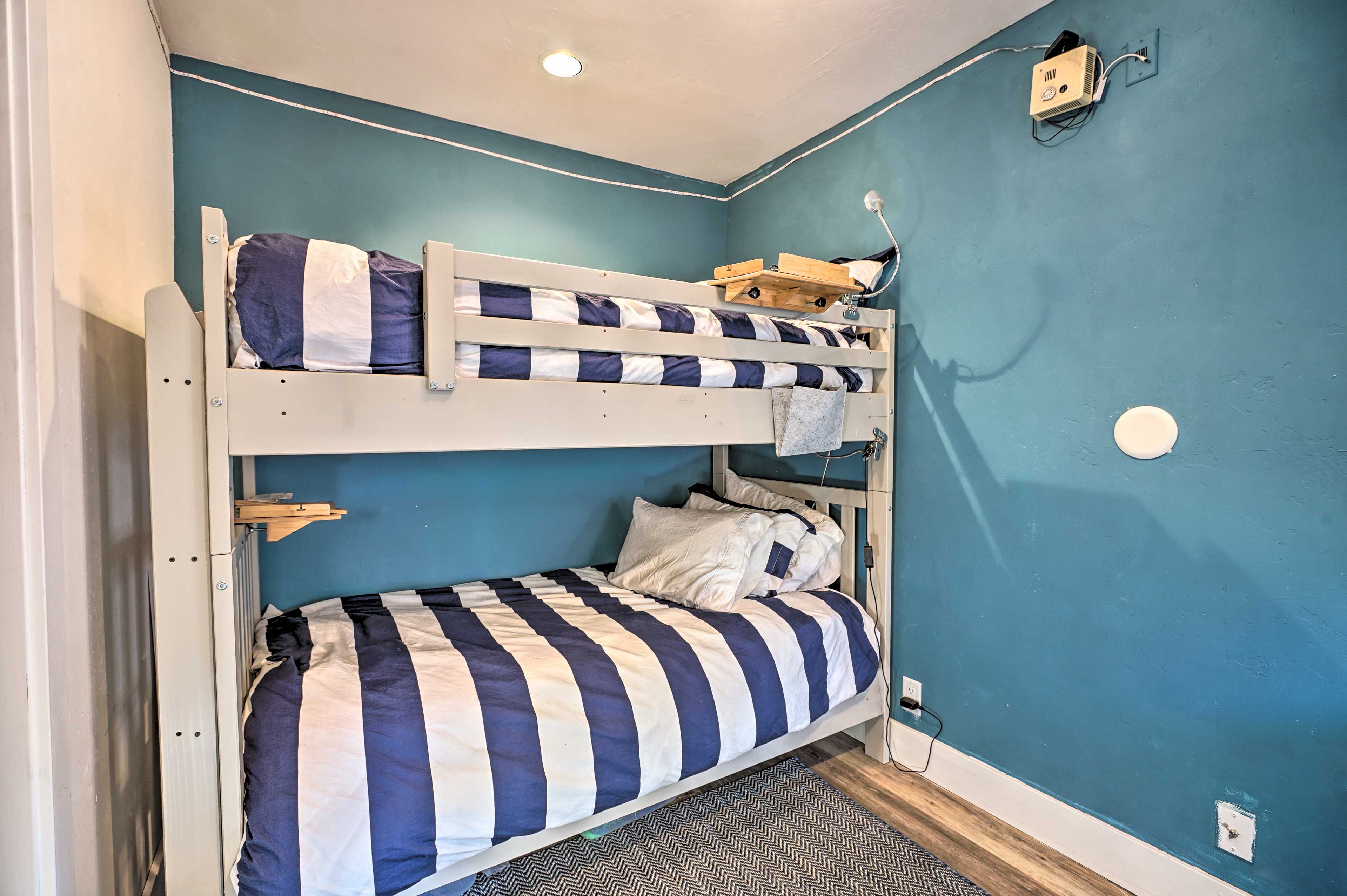Bedroom 2 | Twin Bunk Bed