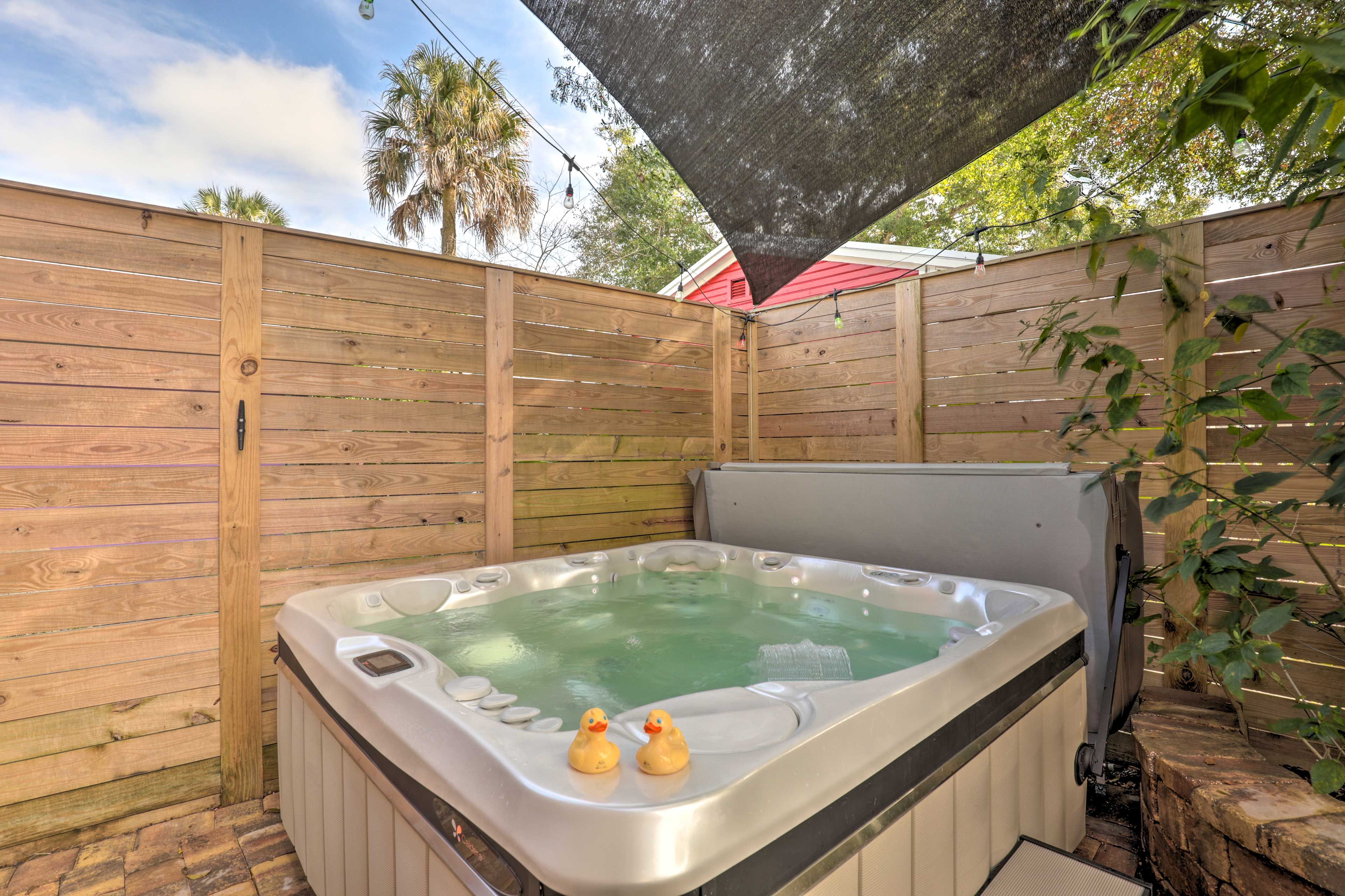 Backyard | Private Hot Tub