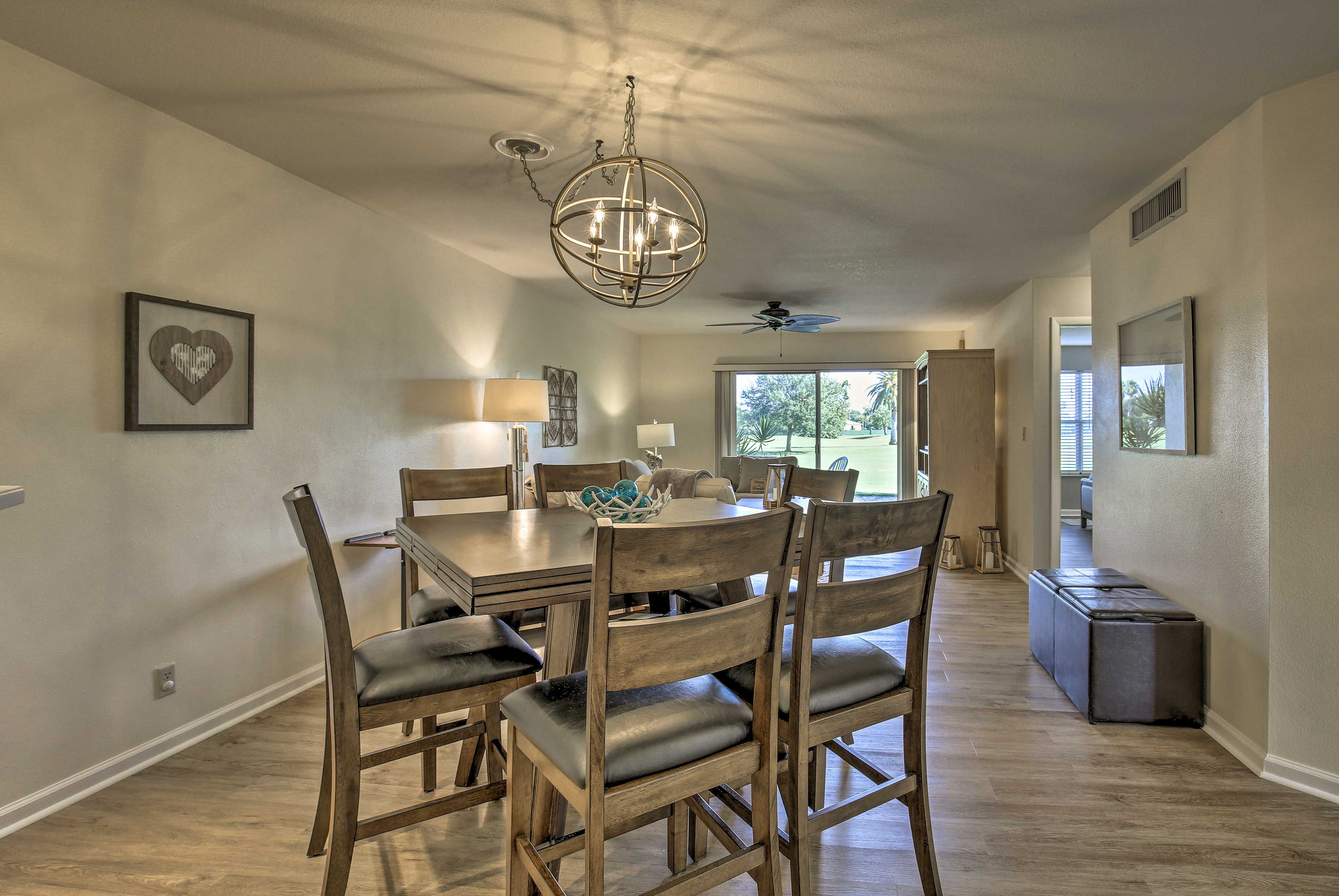 Dining Table | Dishware Provided
