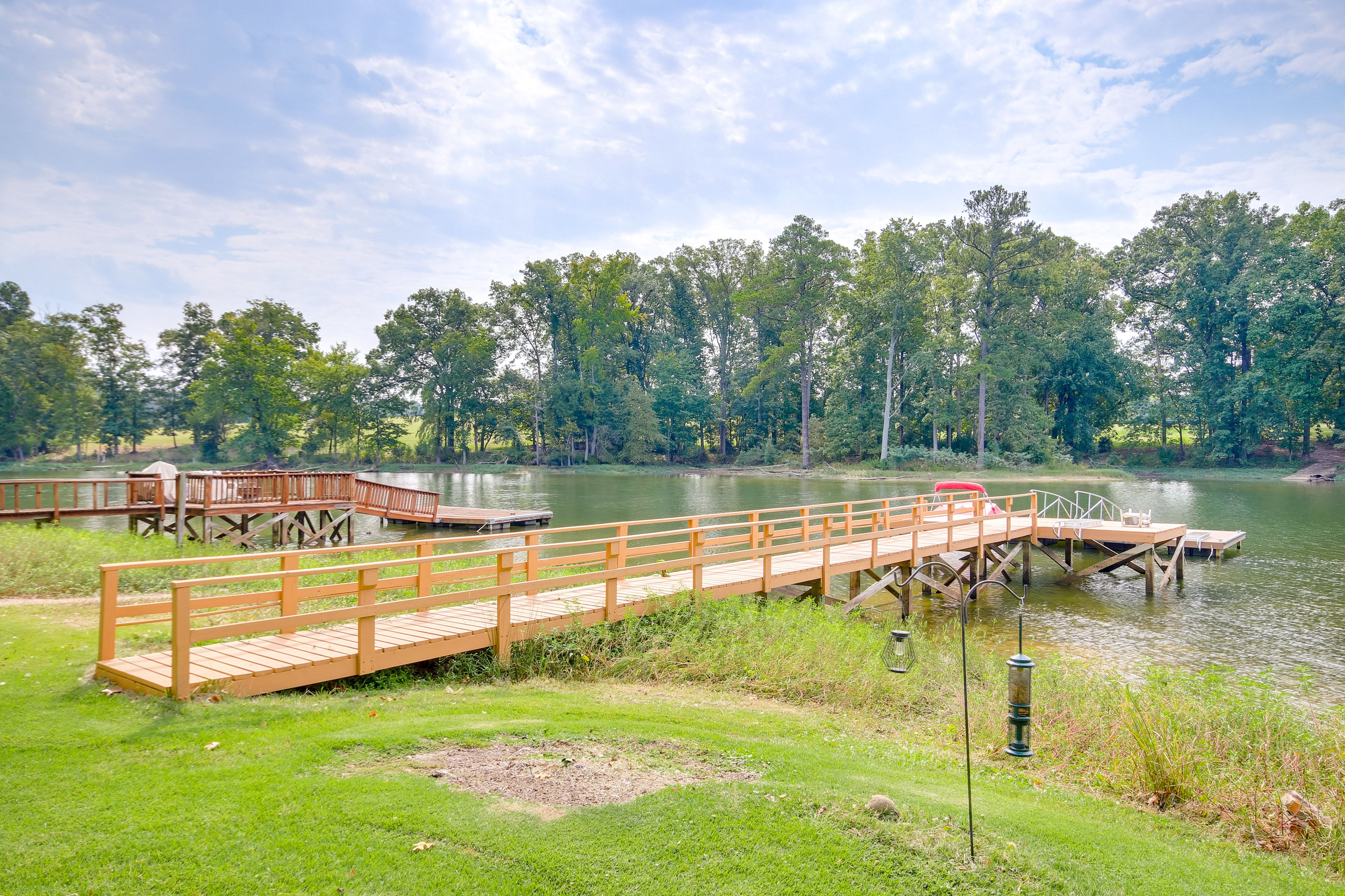 Lake View & Boat Launch Across the Street
