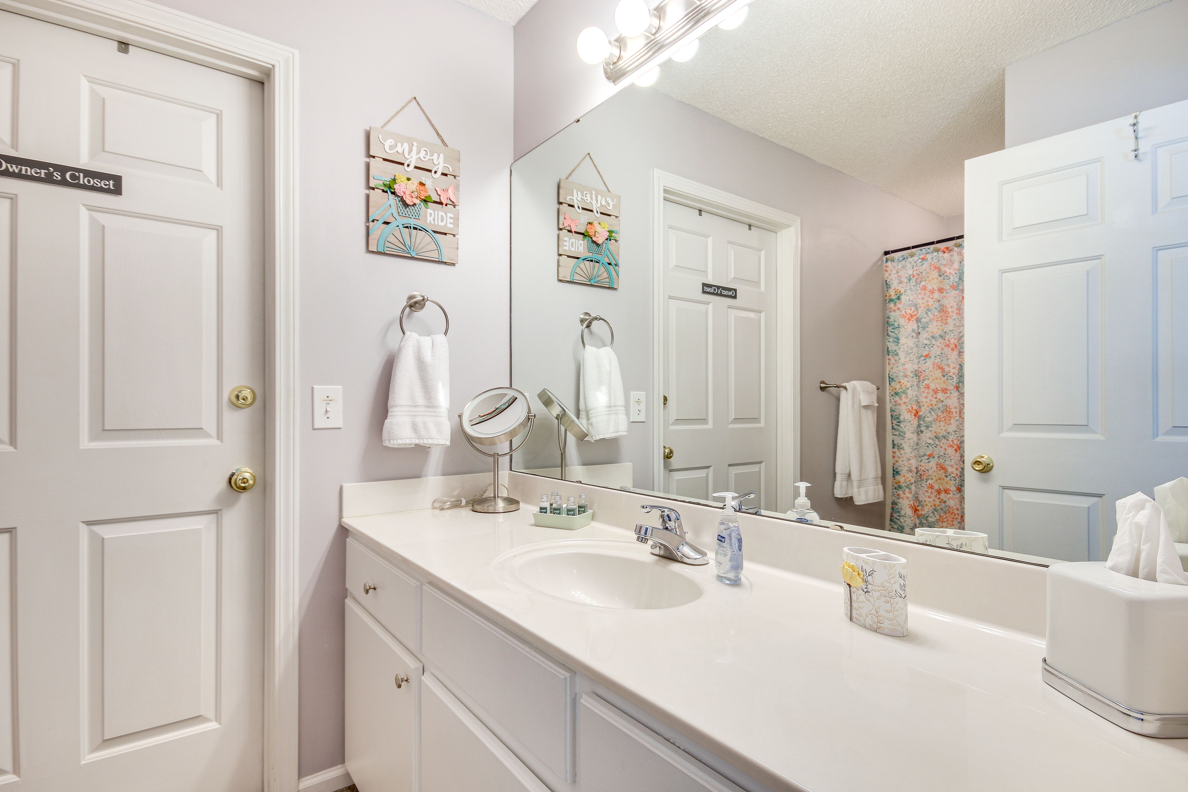 Bathroom | Complimentary Toiletries