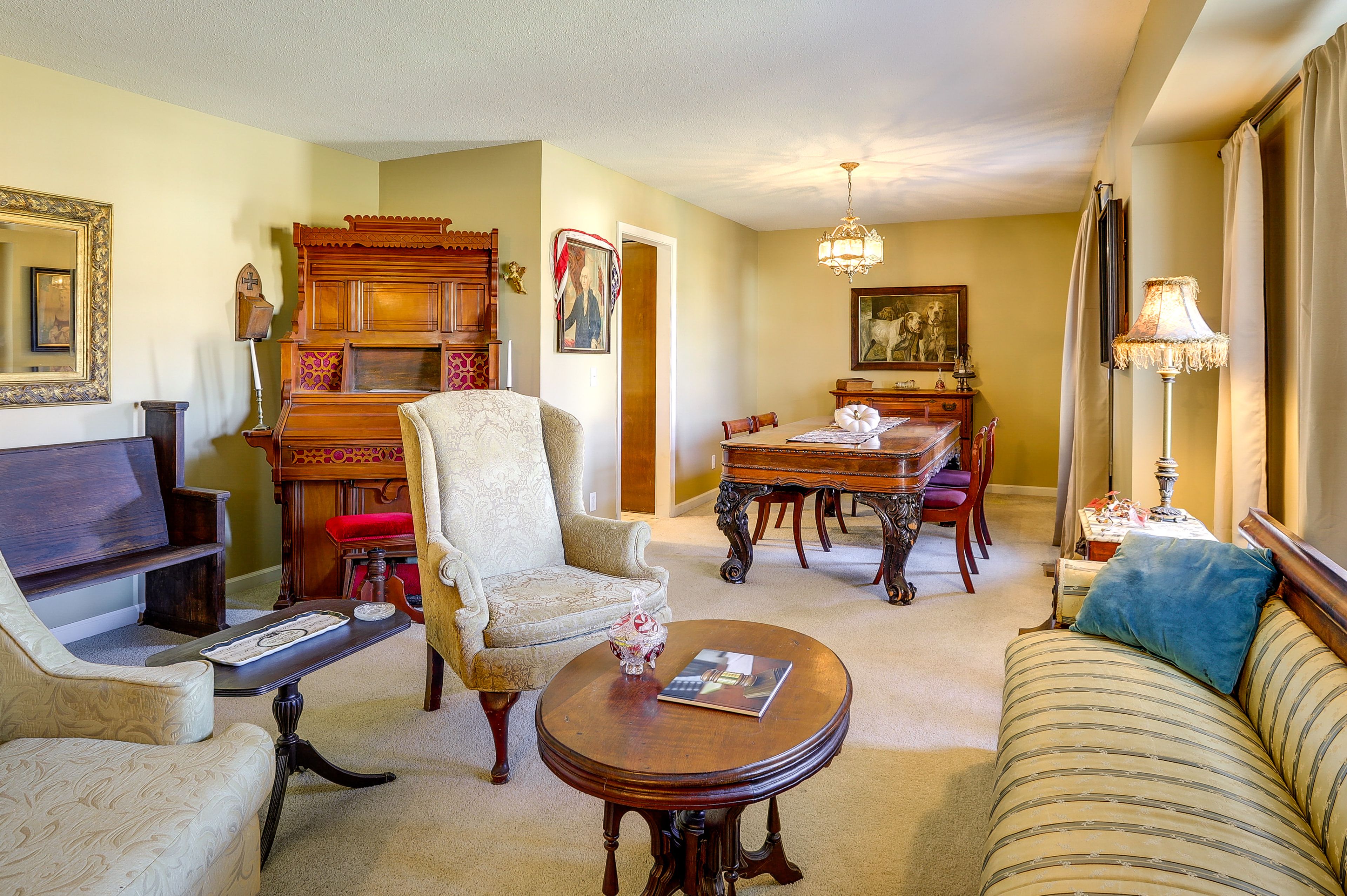 Living Space | Free WiFi