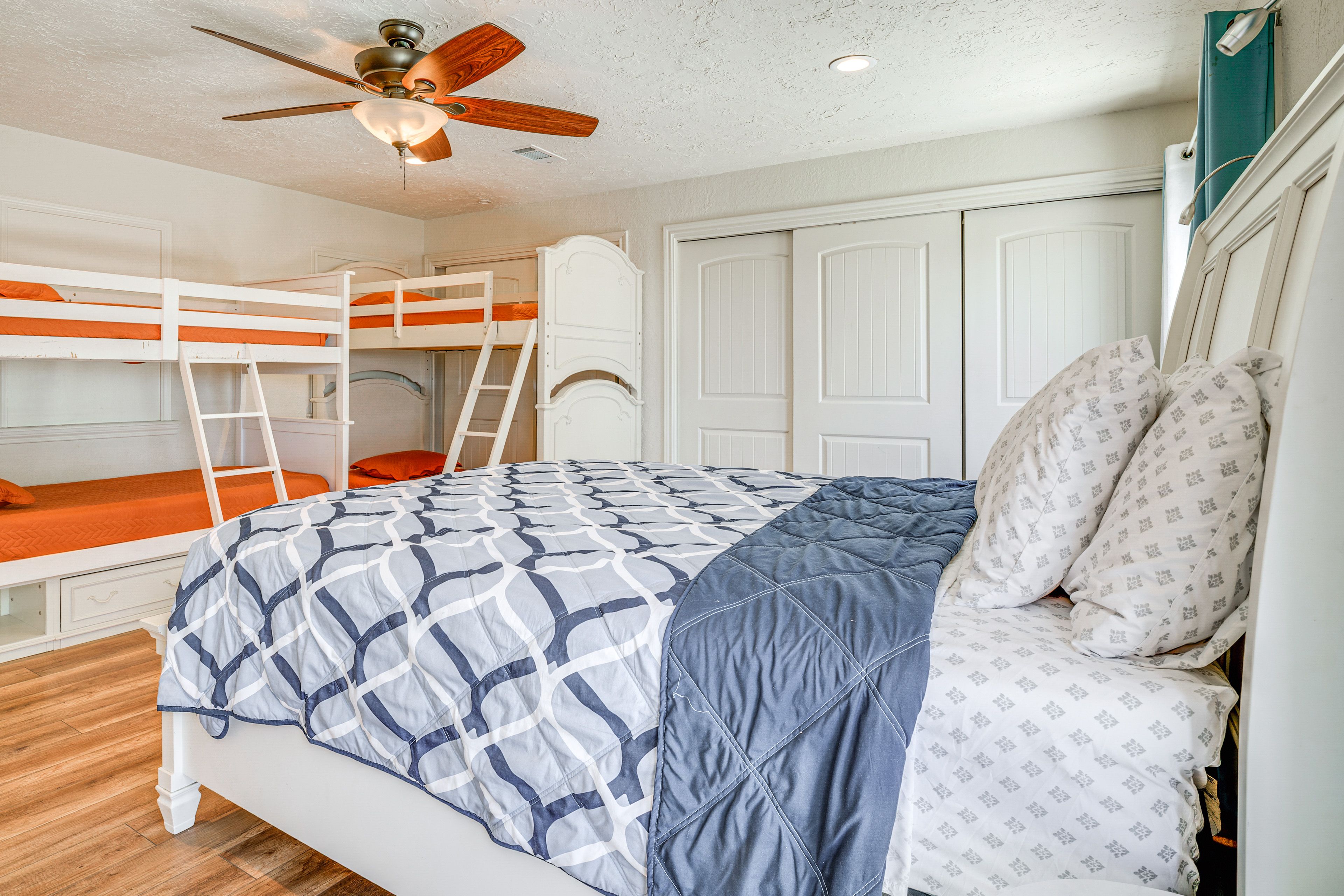 Bedroom 3 | Queen Bed | 2 Twin Bunk Beds | 2nd Floor