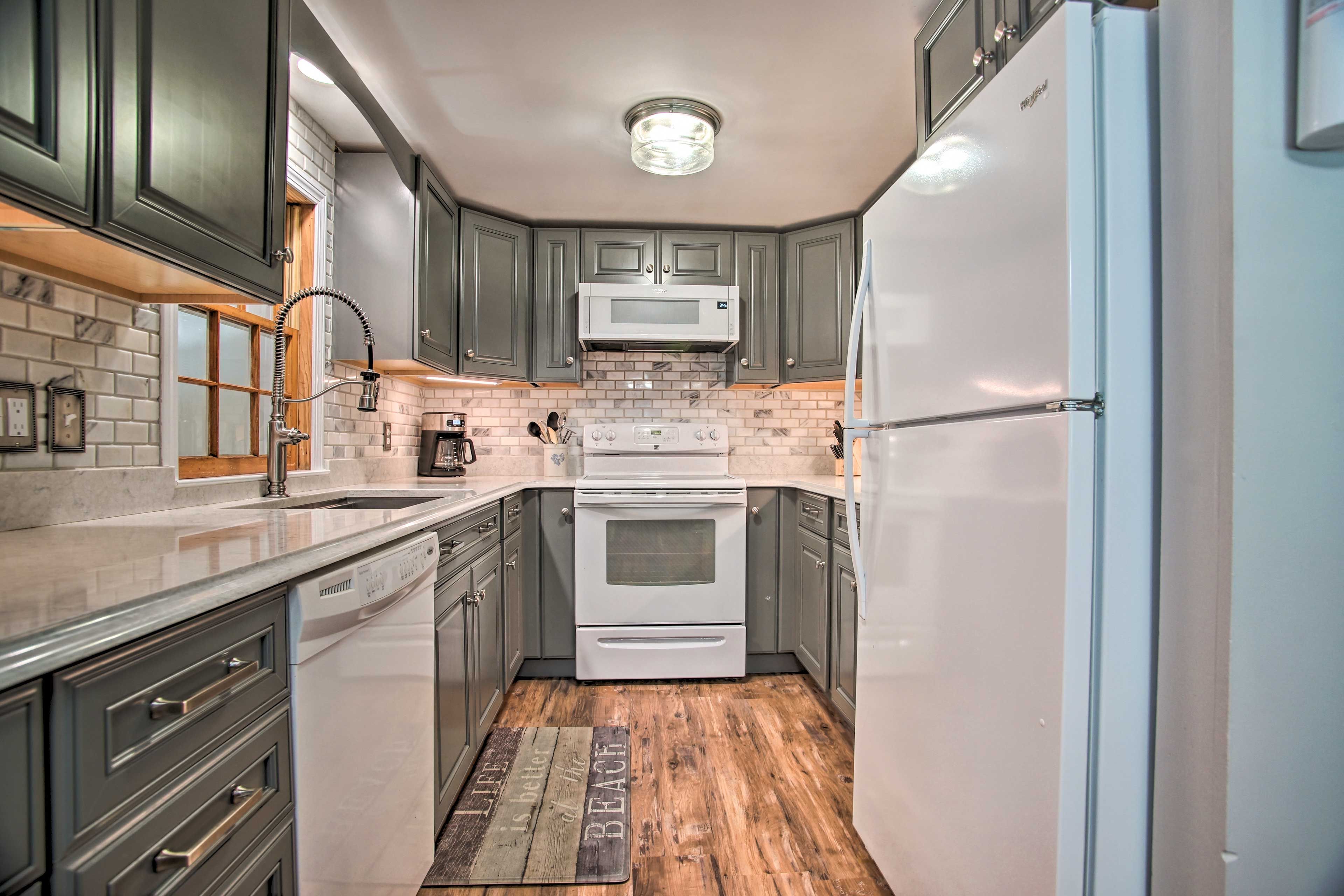 Kitchen | Fully Equipped