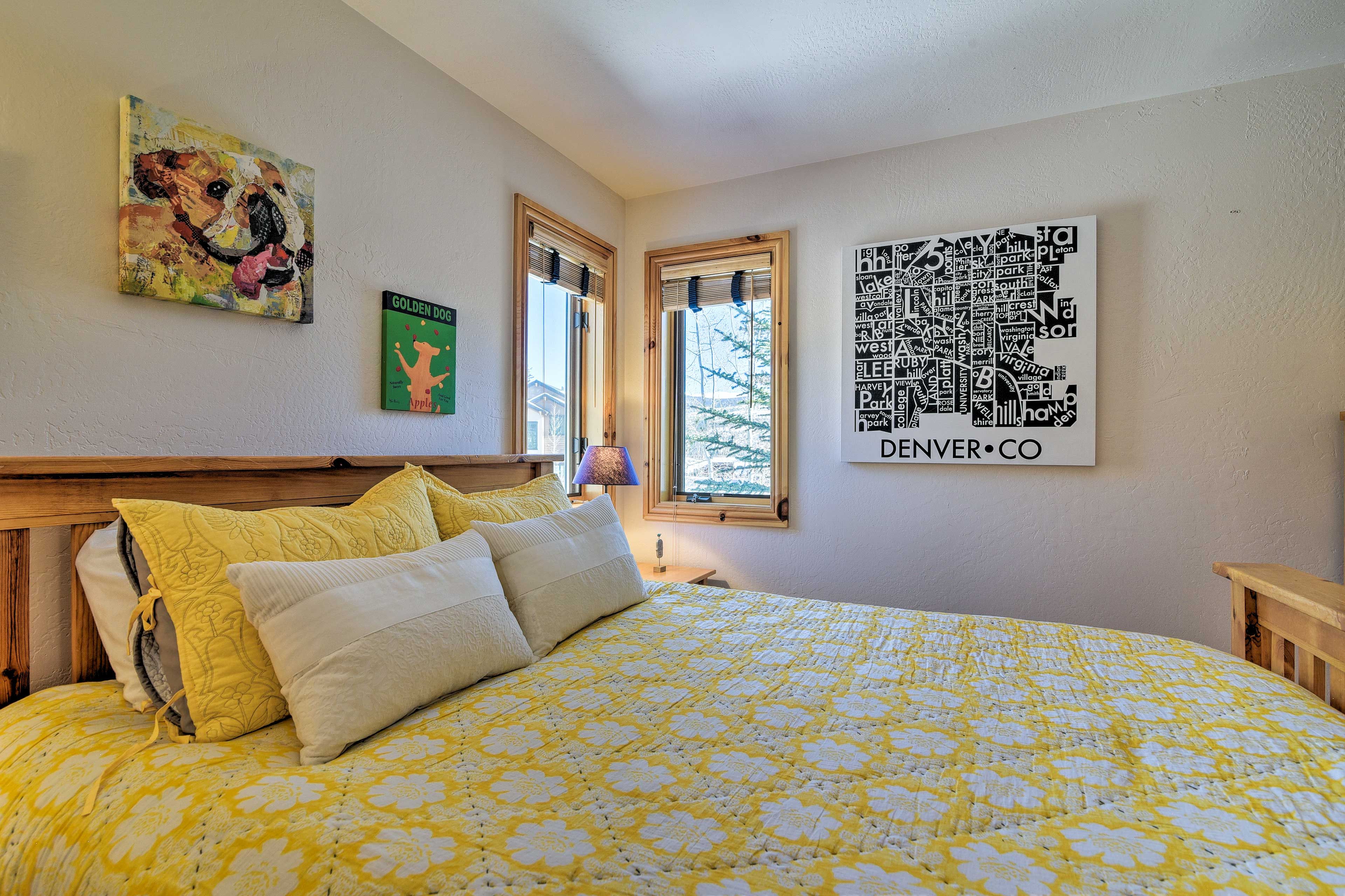 Sleep well in this queen bed.