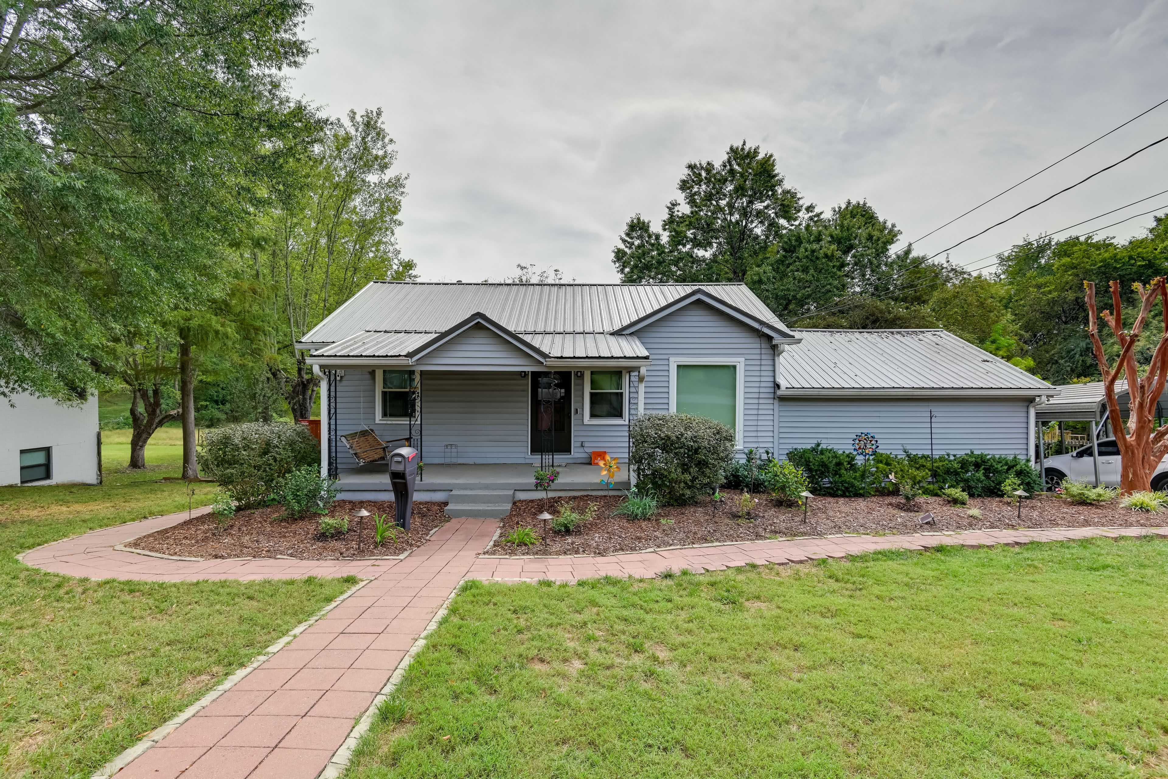 Main House Exterior | Free Street Parking