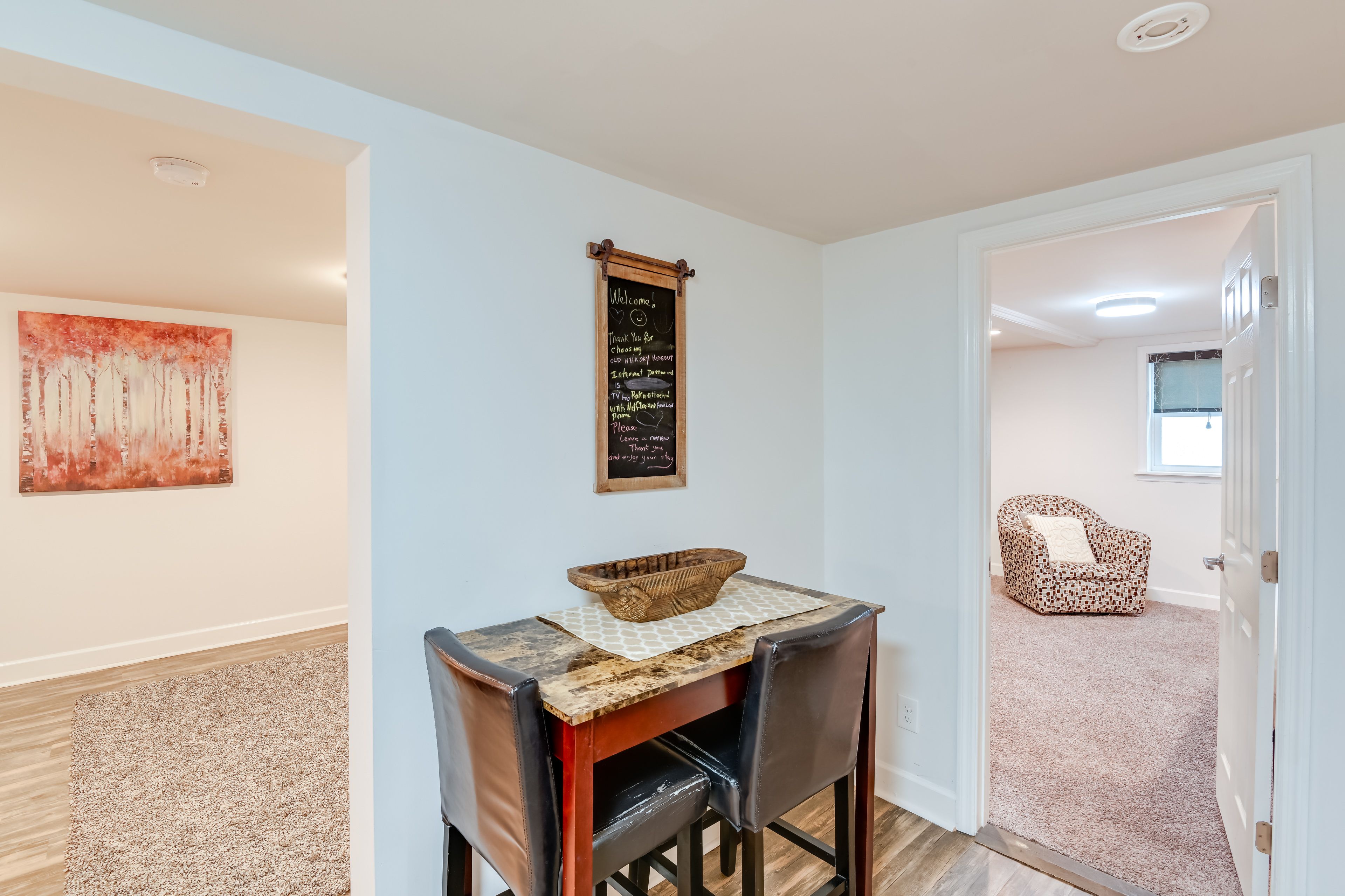 Dining Area | Dishware/Flatware Provided