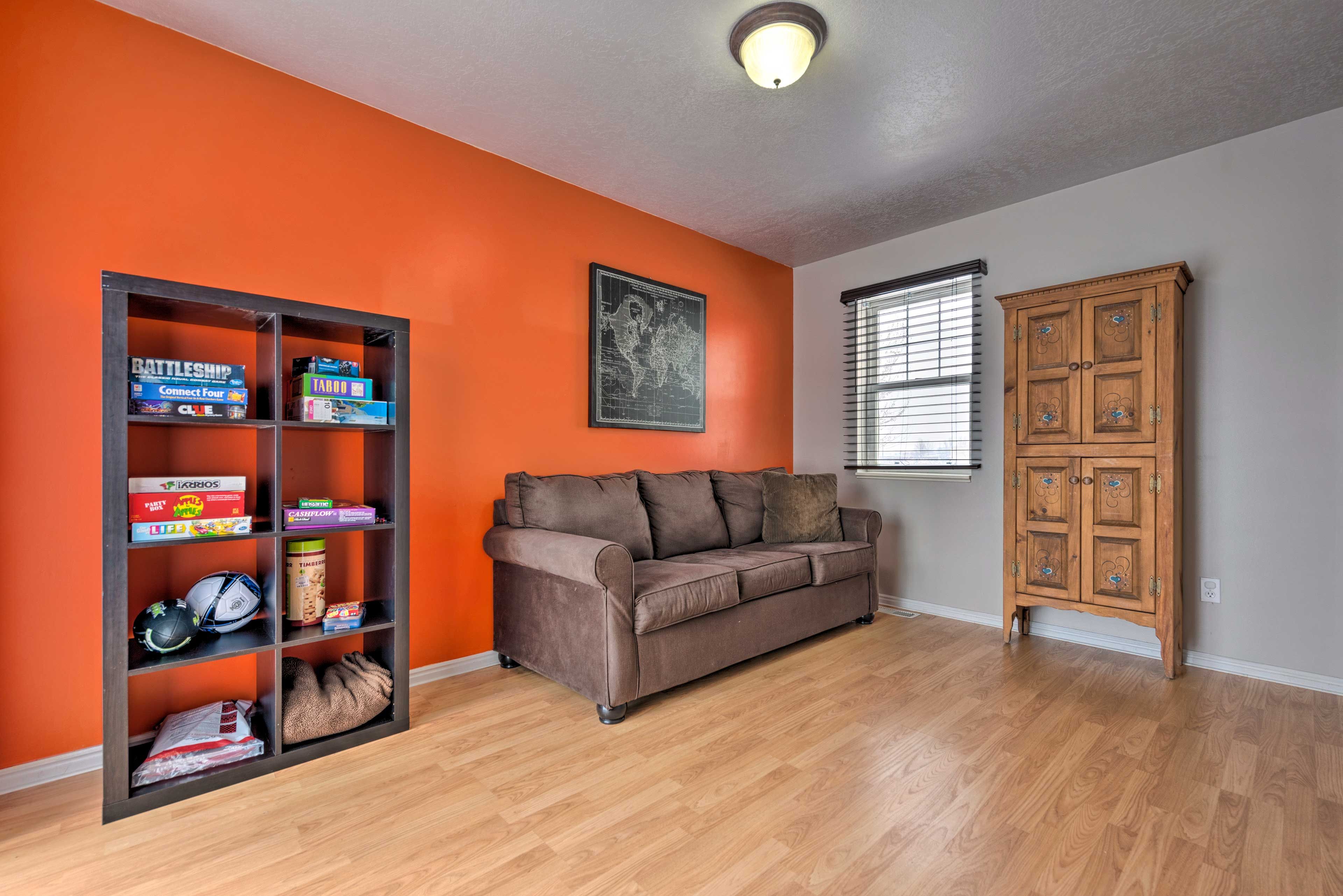 Game Room | 1st Floor | Sleeper Sofa | Board Games