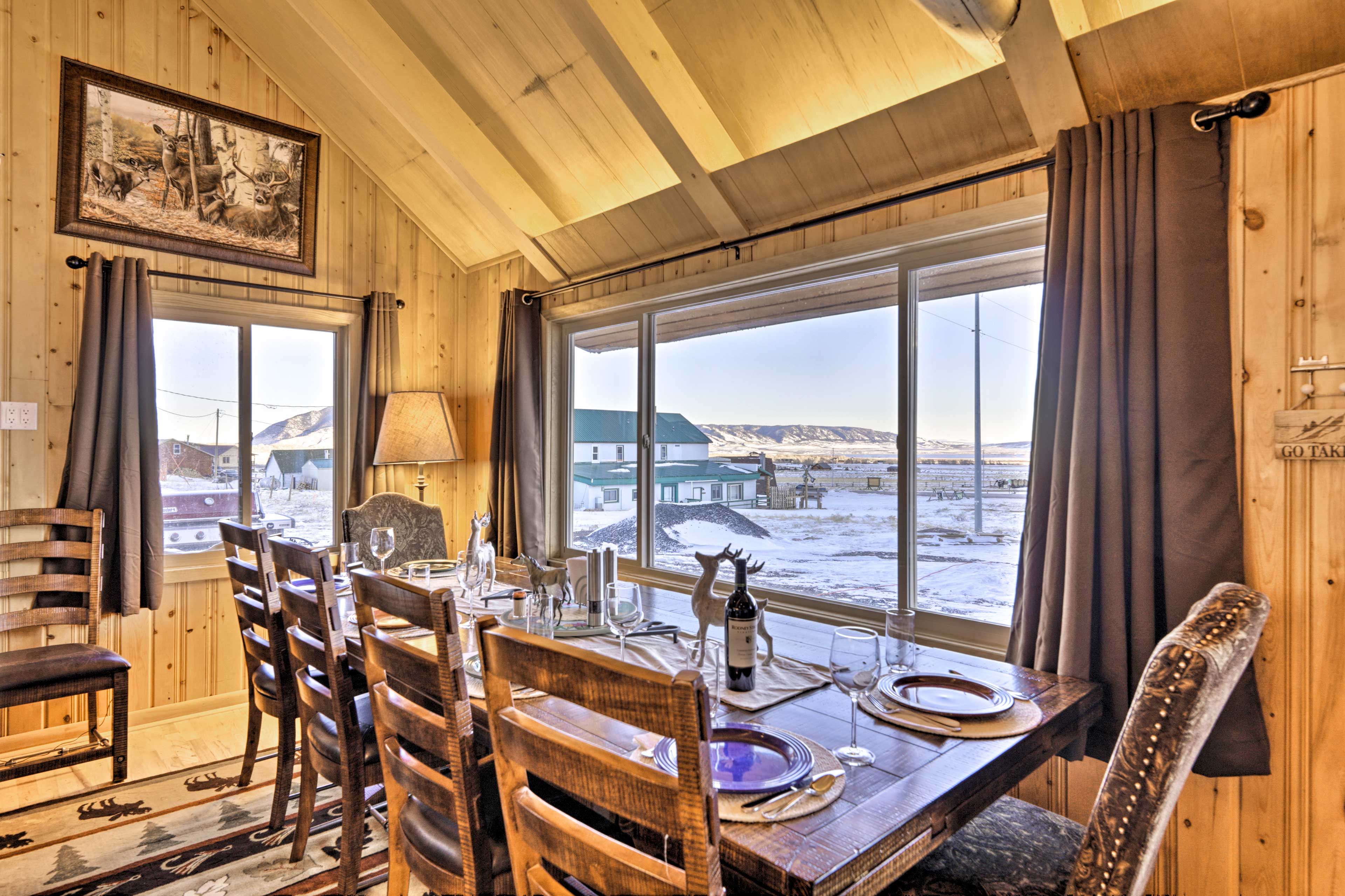 Dining Area | Dishware & Flatware