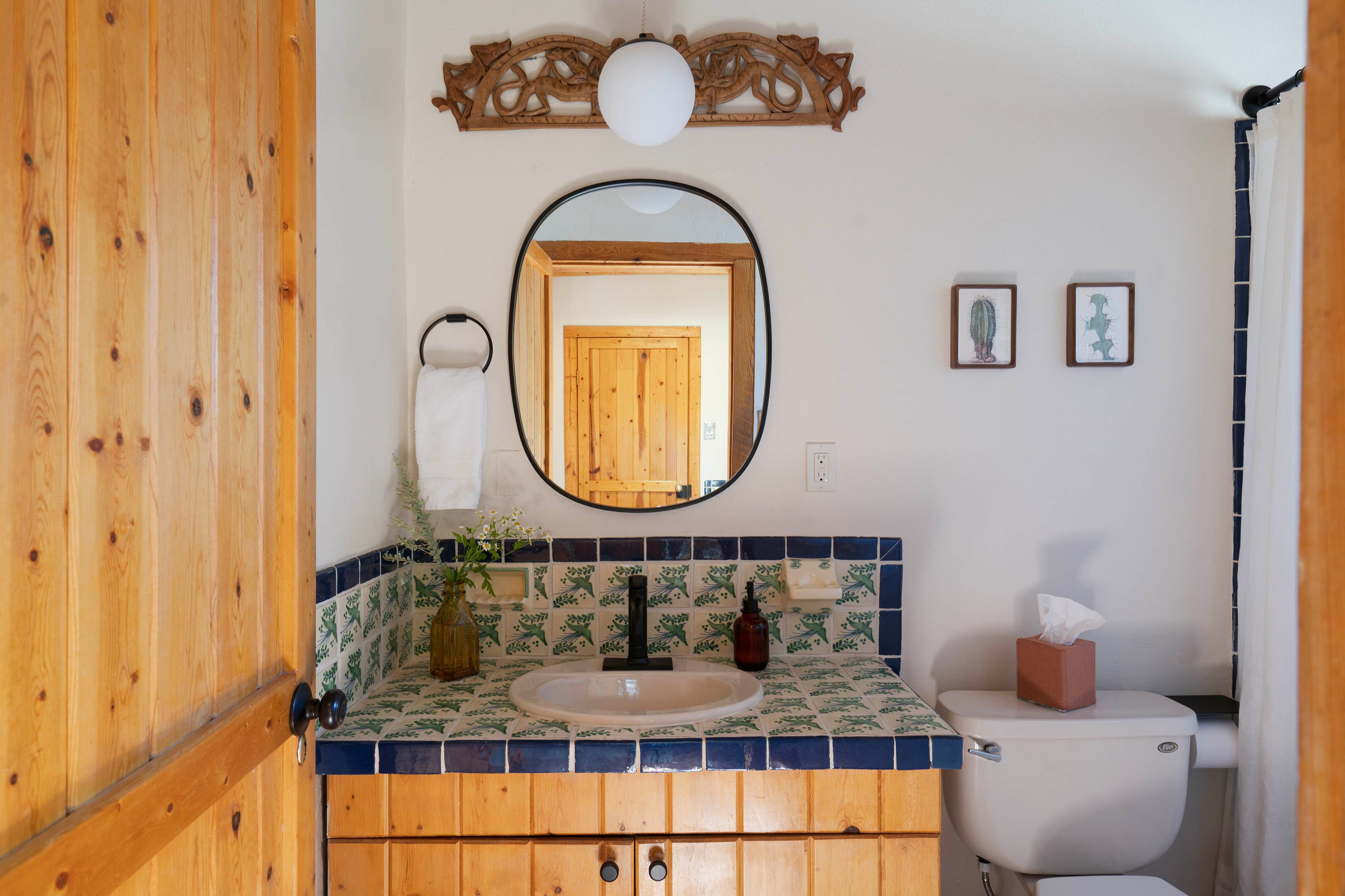 Bathroom | Towels Provided