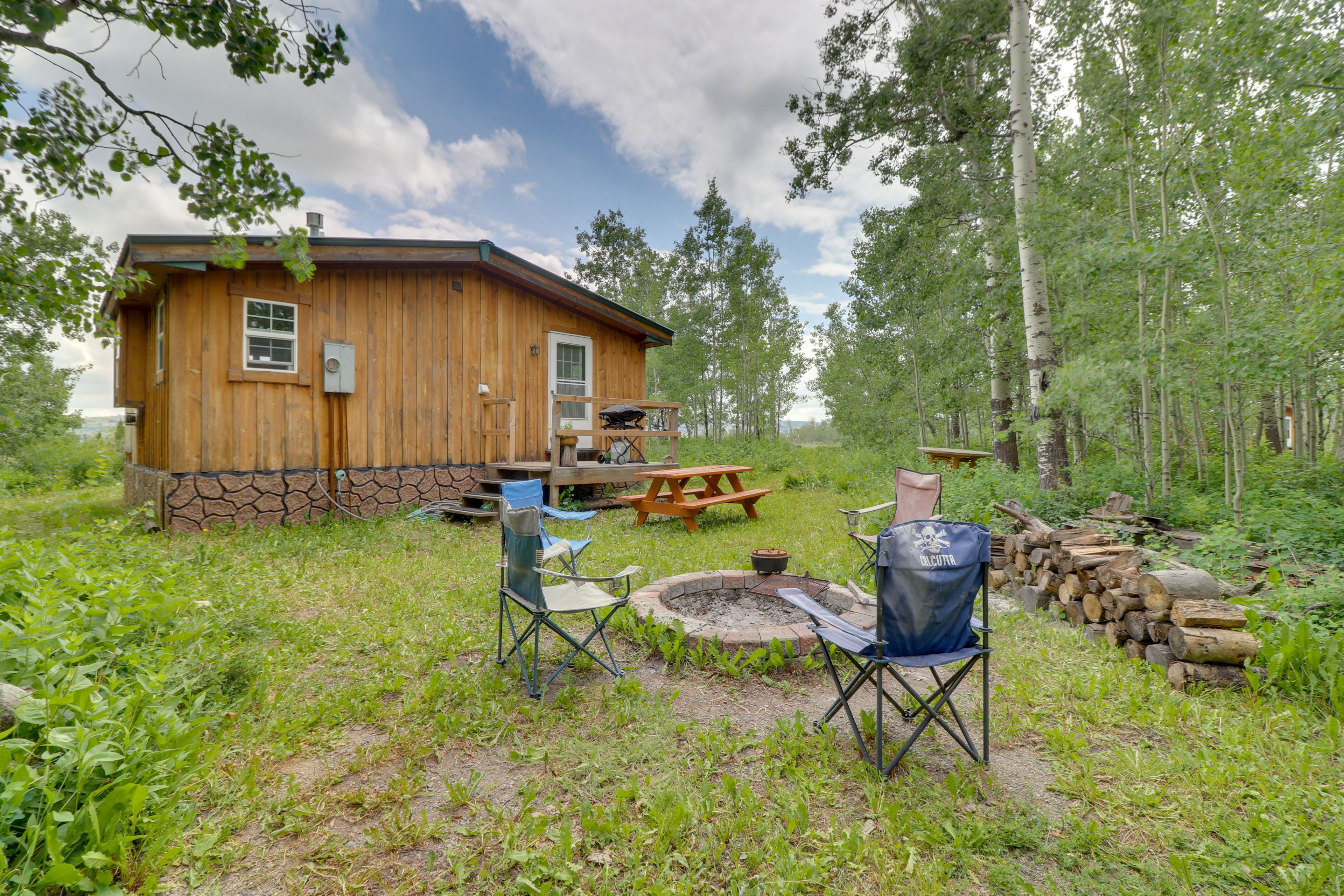 Badger Vacation Rental Cabin | 2BR | 1BA | 500 Sq Ft