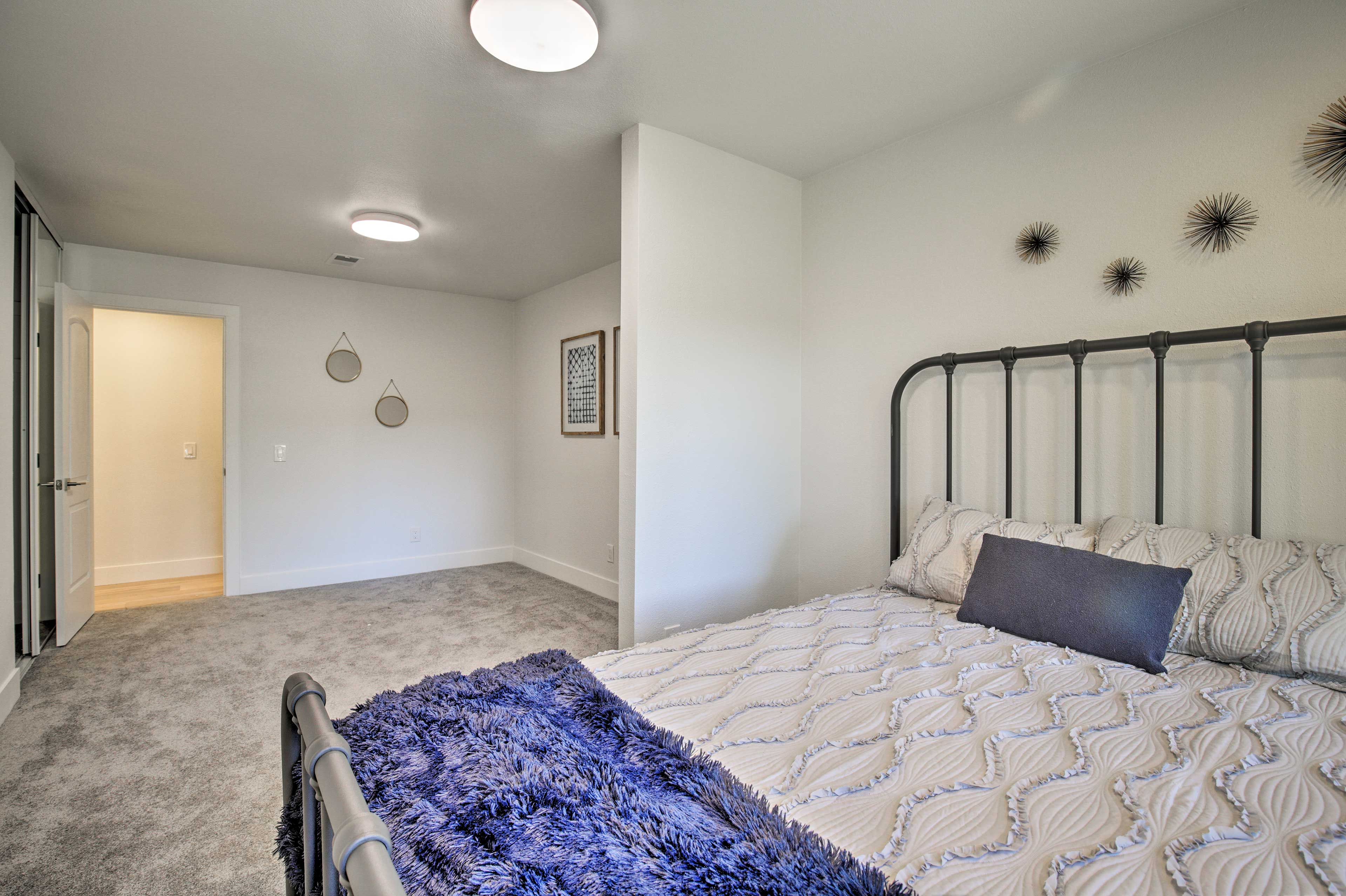 Bedroom 2 | Queen Bed | Twin Bed | Kid-Sized Futon | 1st Floor