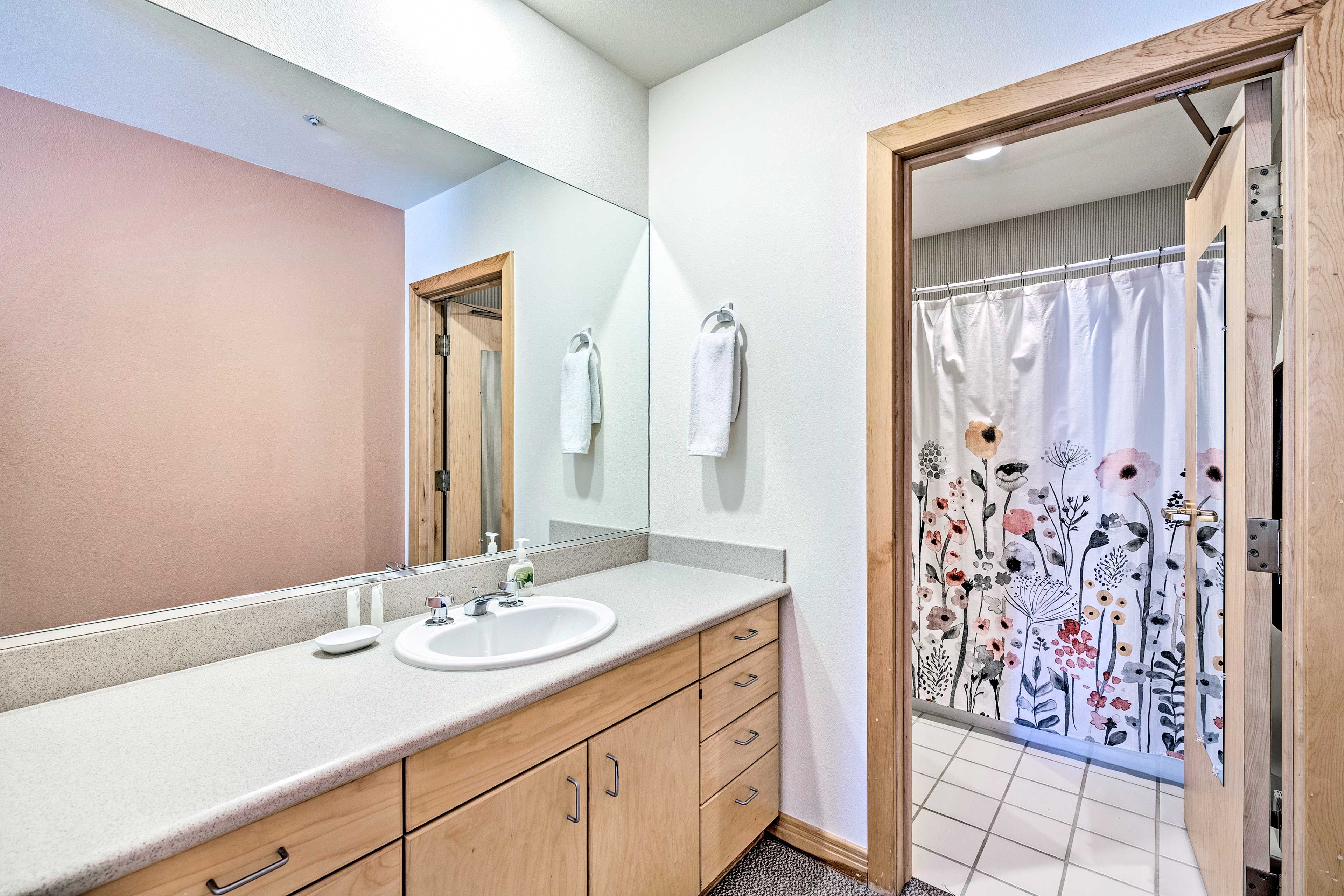 Full Bathroom