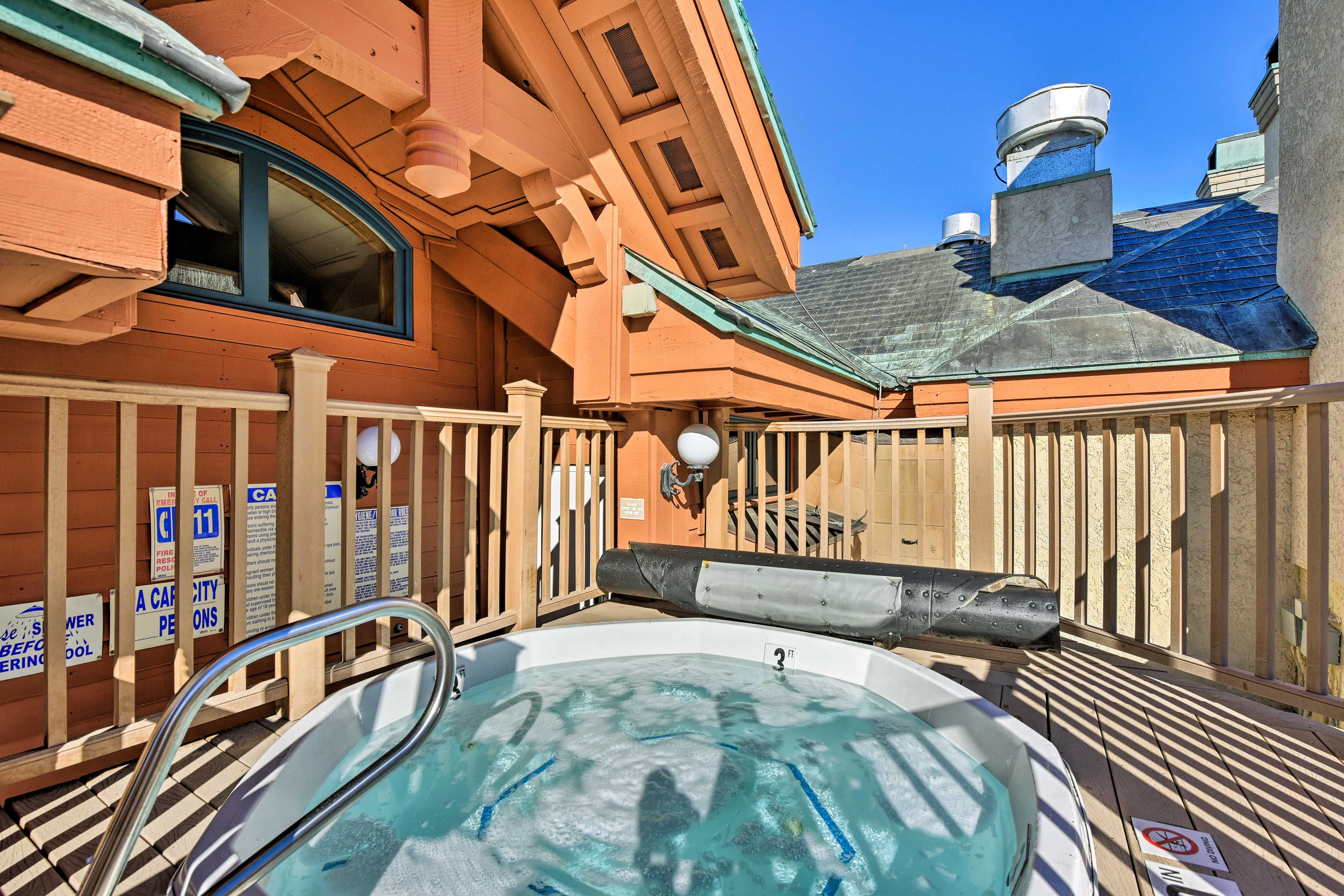 Creekside Condominiums | Hot Tub