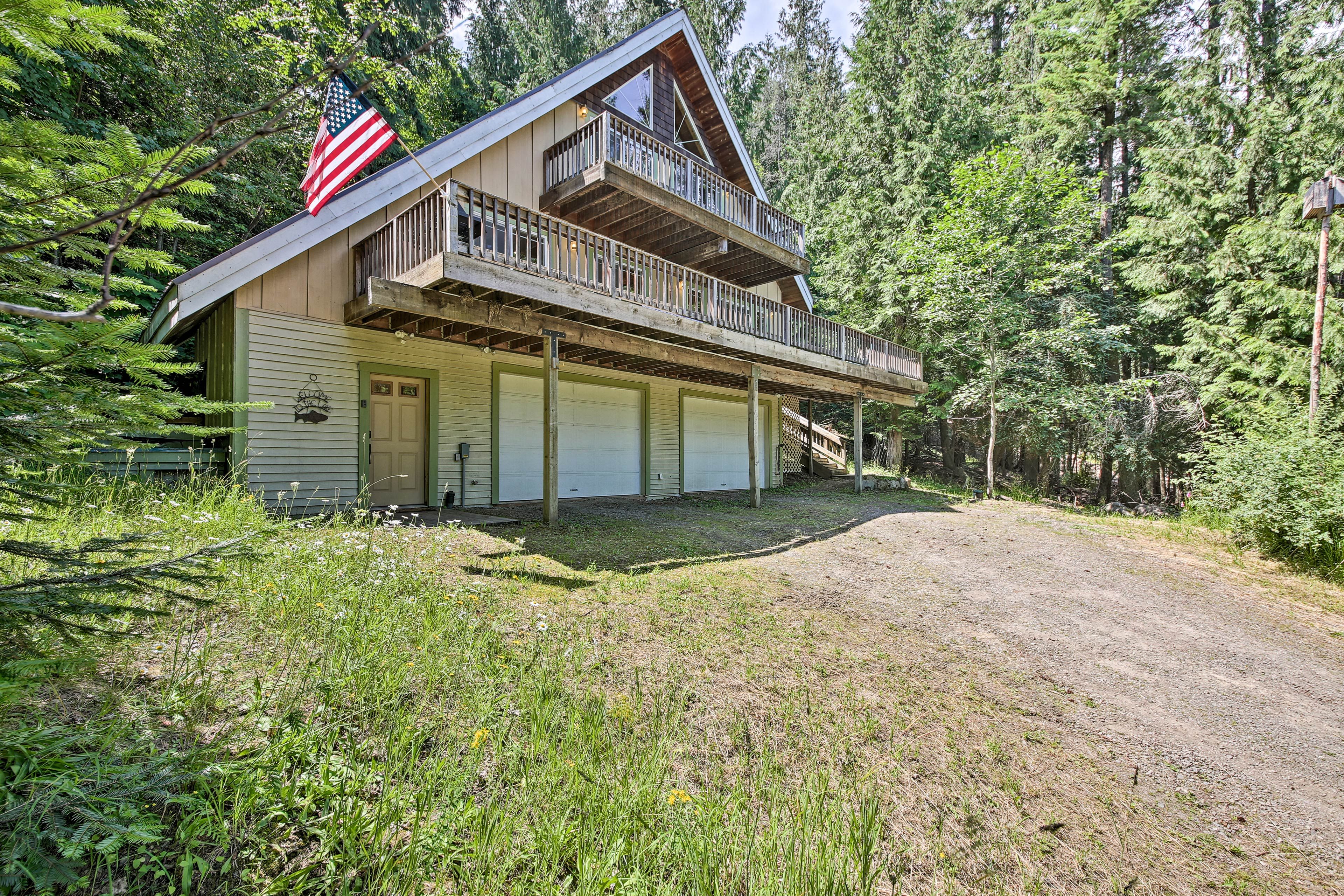The 4-bed, 3-bath vacation rental home boasts accommodations for 8 guests.
