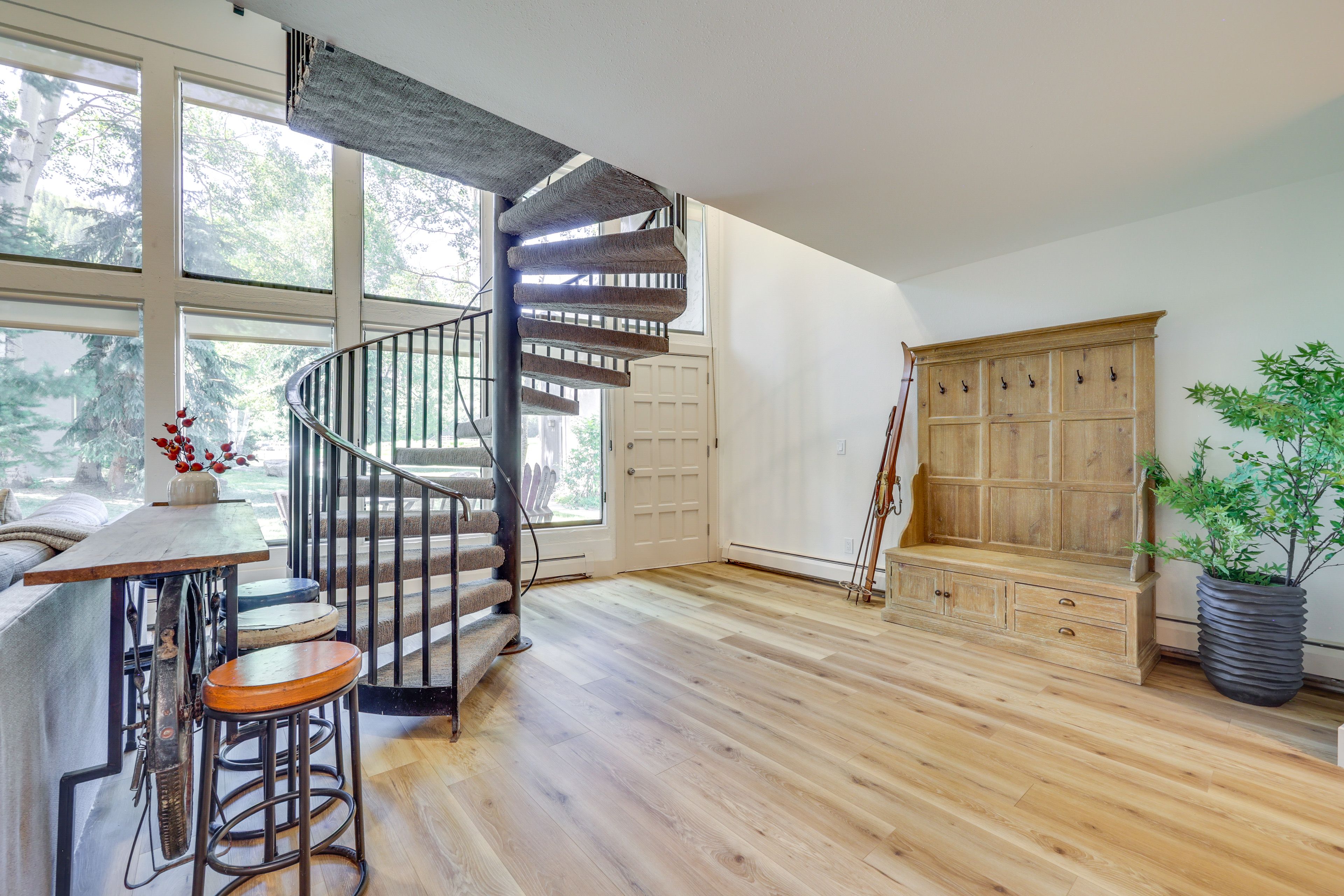 Staircase to 2nd Floor