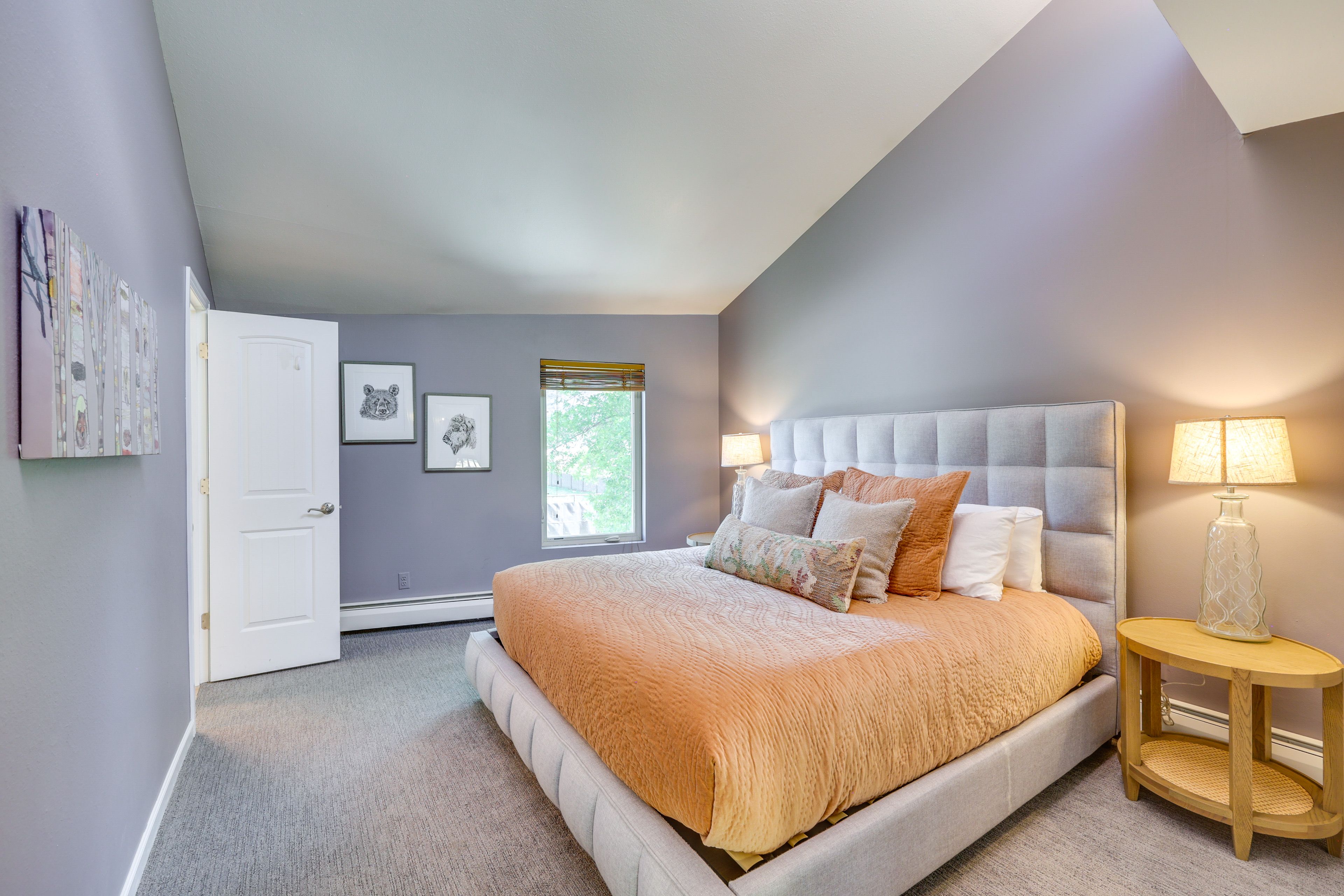 Bedroom 1 | King Bed | 2nd Floor