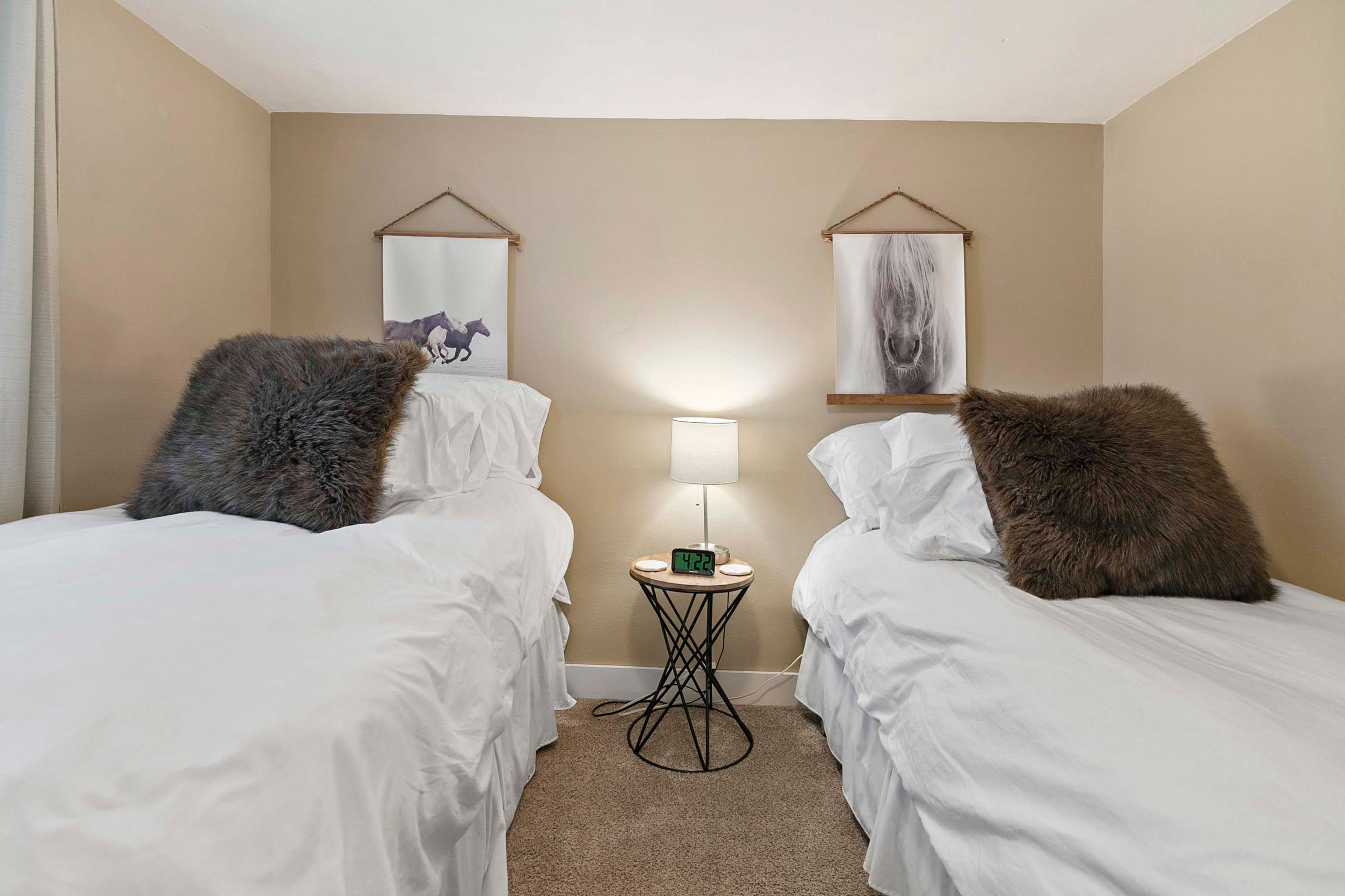 Bedroom 4 | 2 Twin Beds | Lower Level