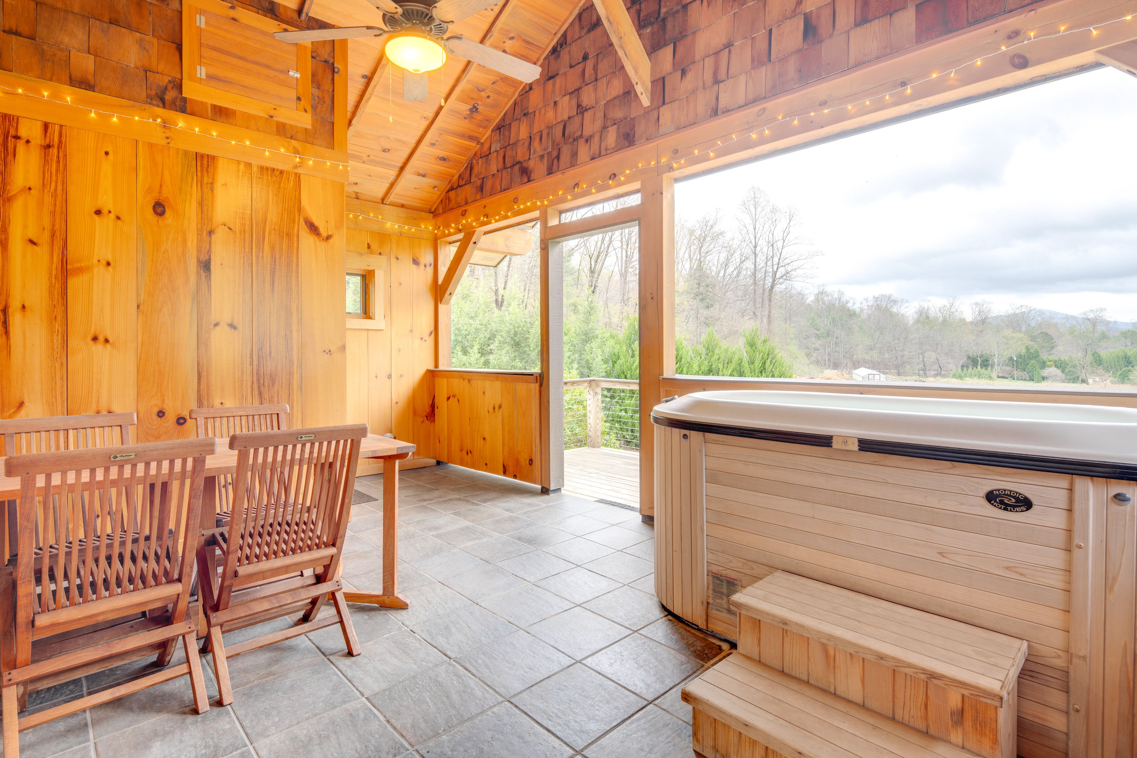 Sunroom | Hot Tub