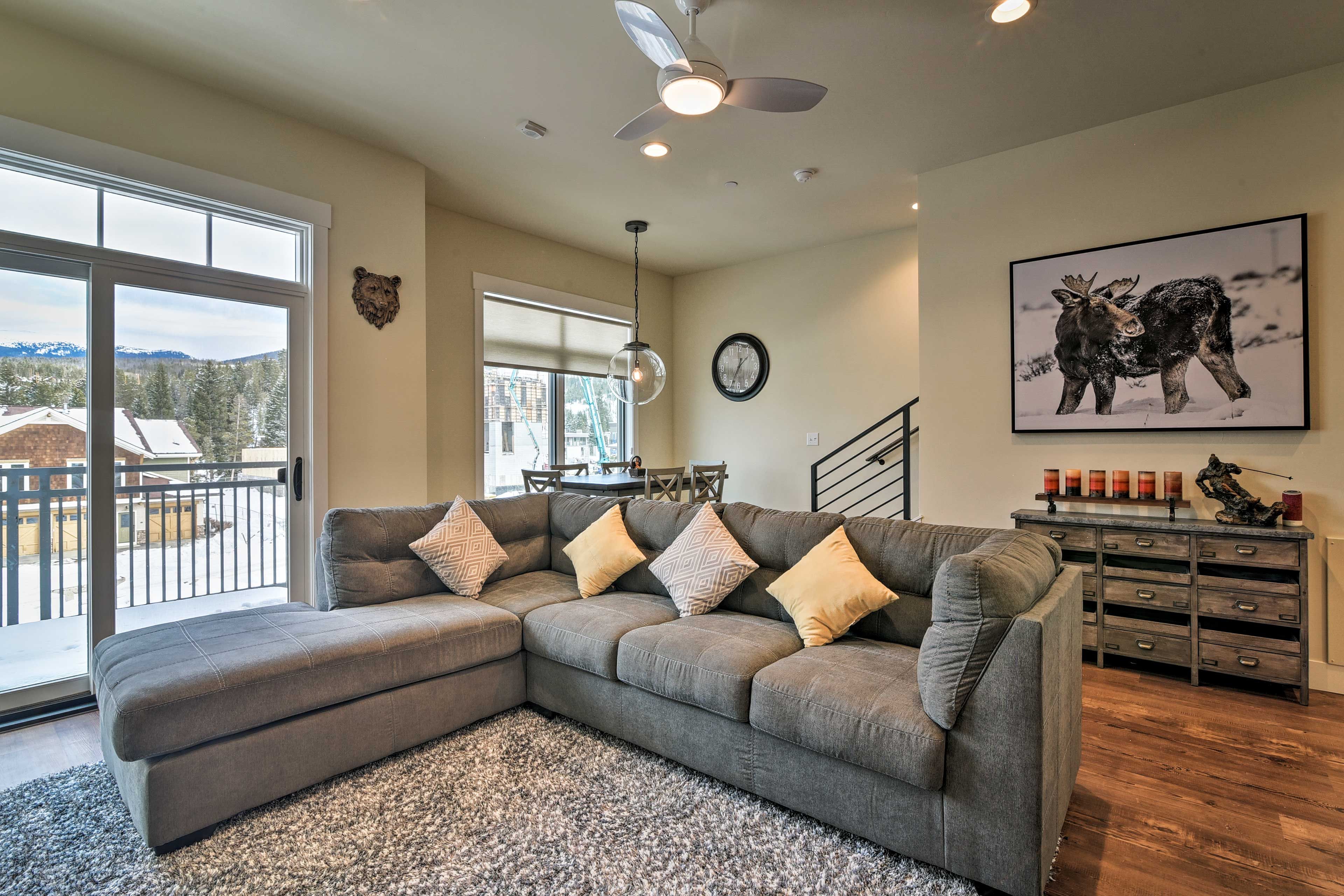 Winter Park Vacation Rental | 2BR | 2.5BA | 1,183 Sq Ft | Stairs Required