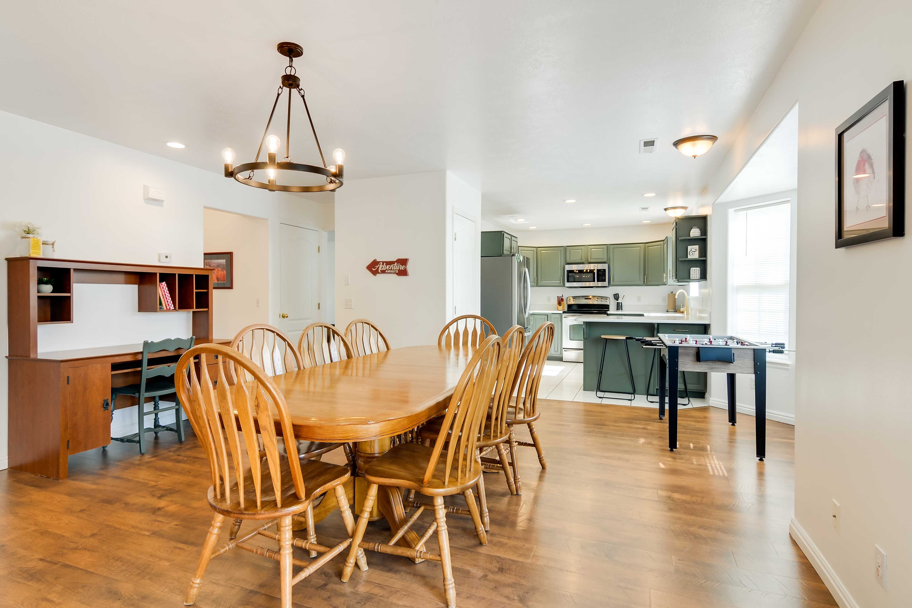 Dining Space | Dishware/Flatware