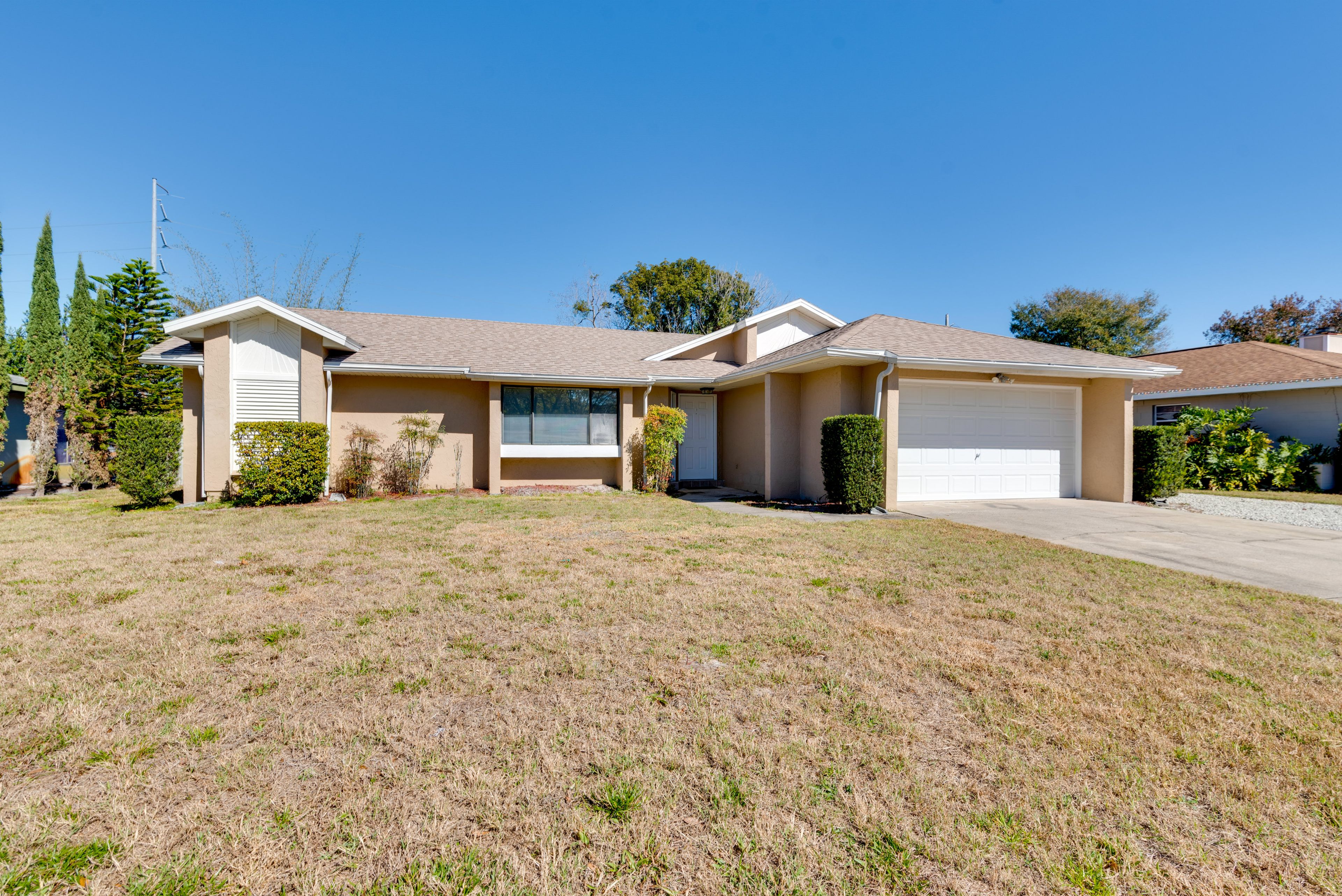 Parking | Driveway (2 Vehicles)