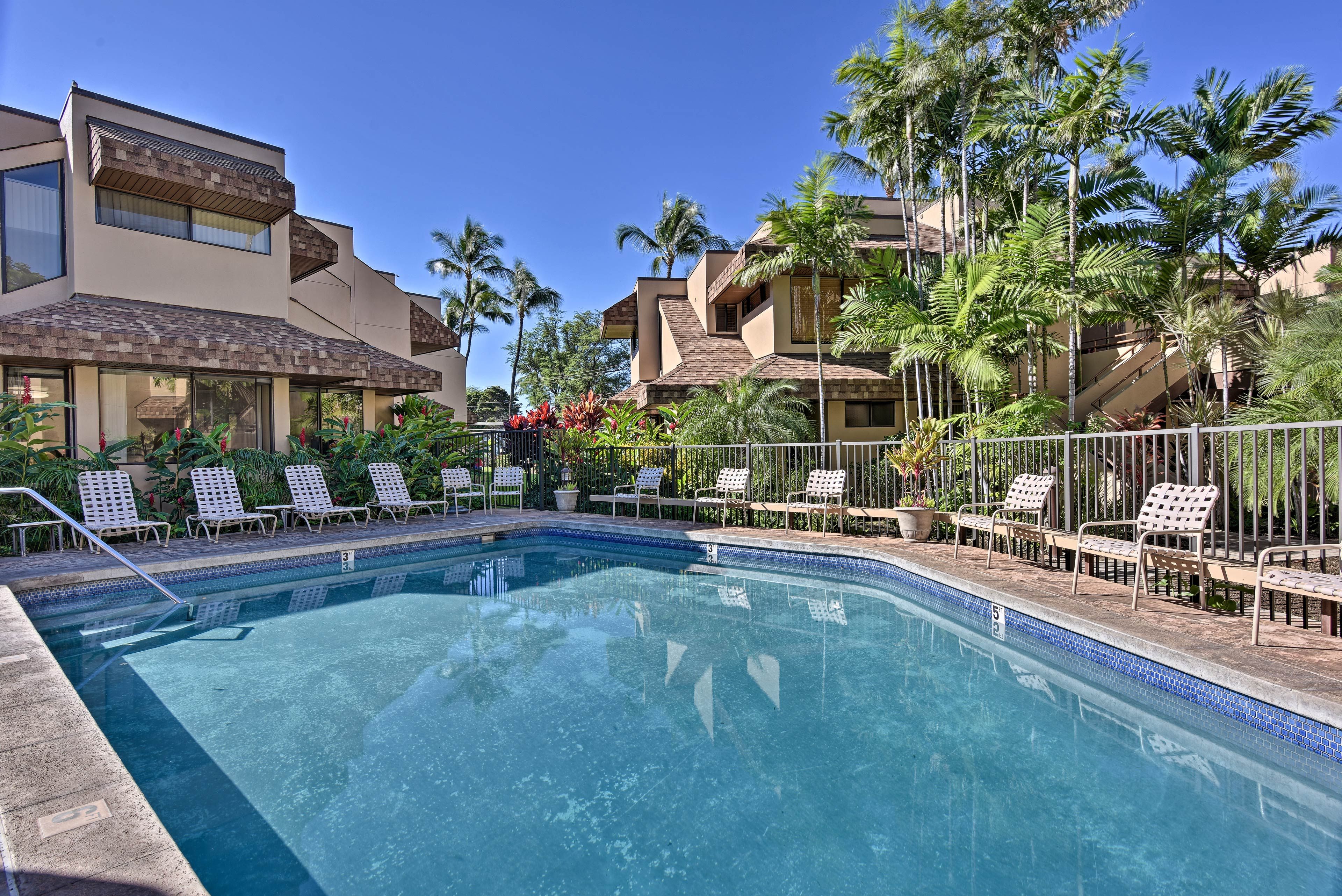 The Kamaole Beach Club offers several amenities!