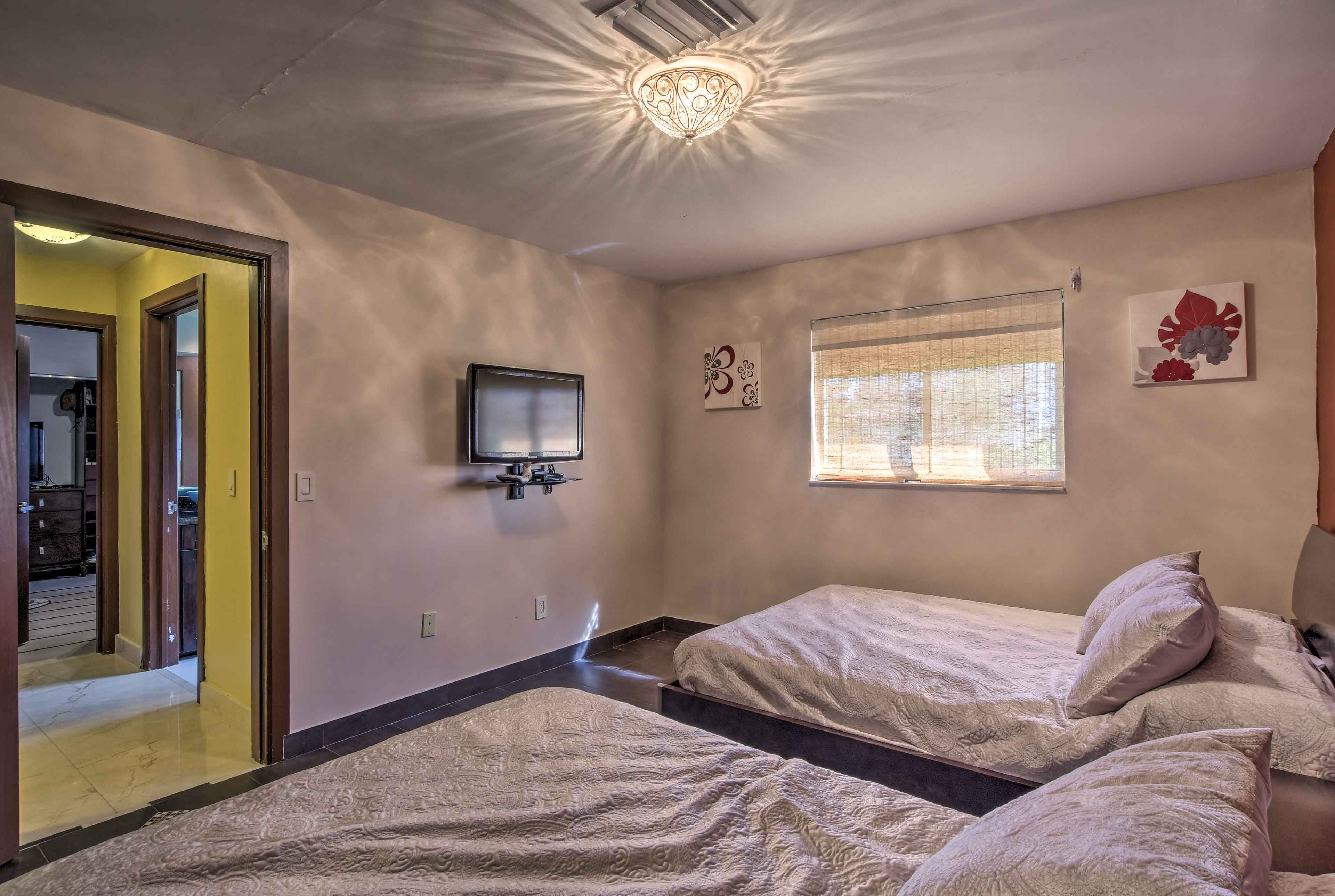 Up to 4 guests can claim this space.