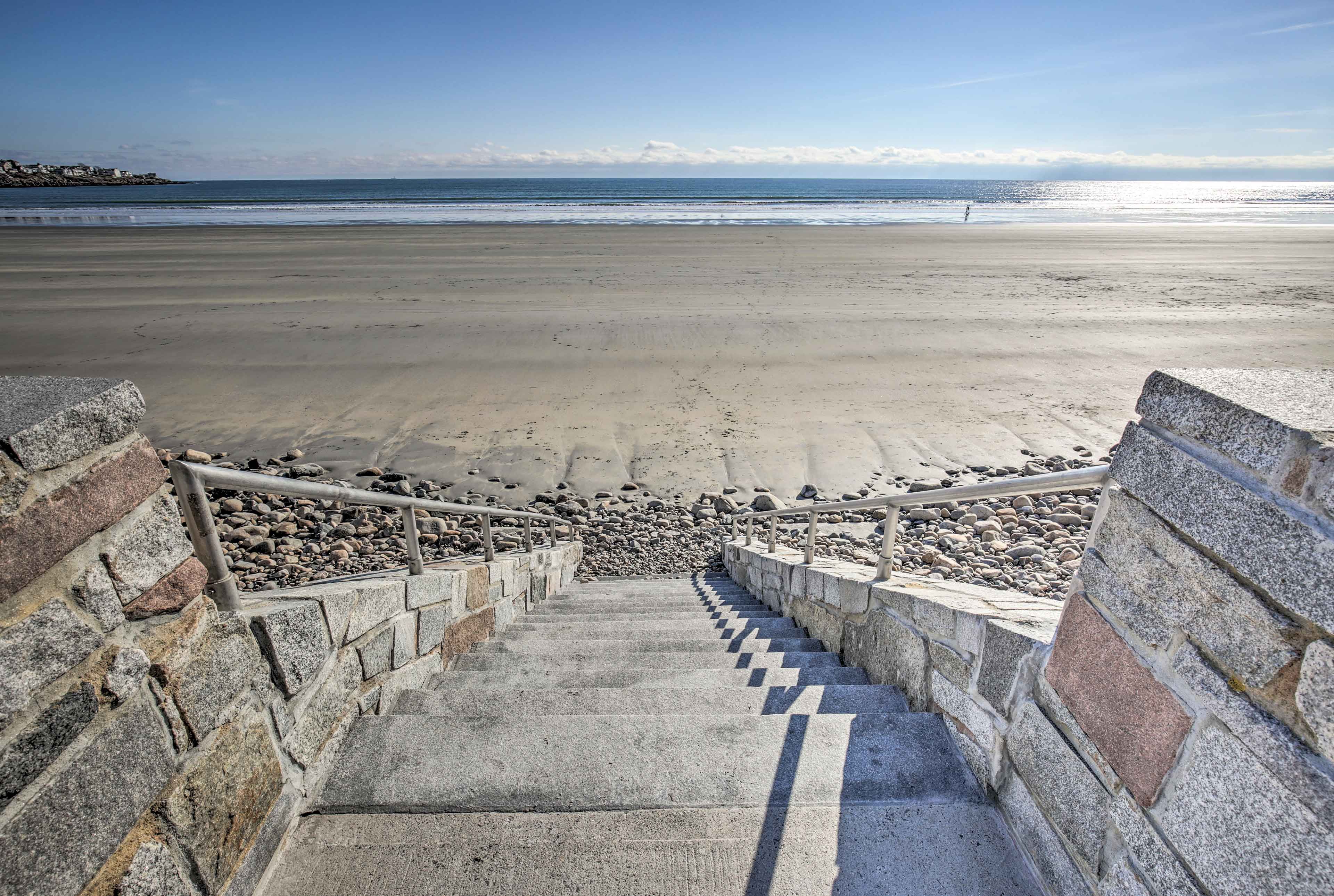 Walk-to-Beach